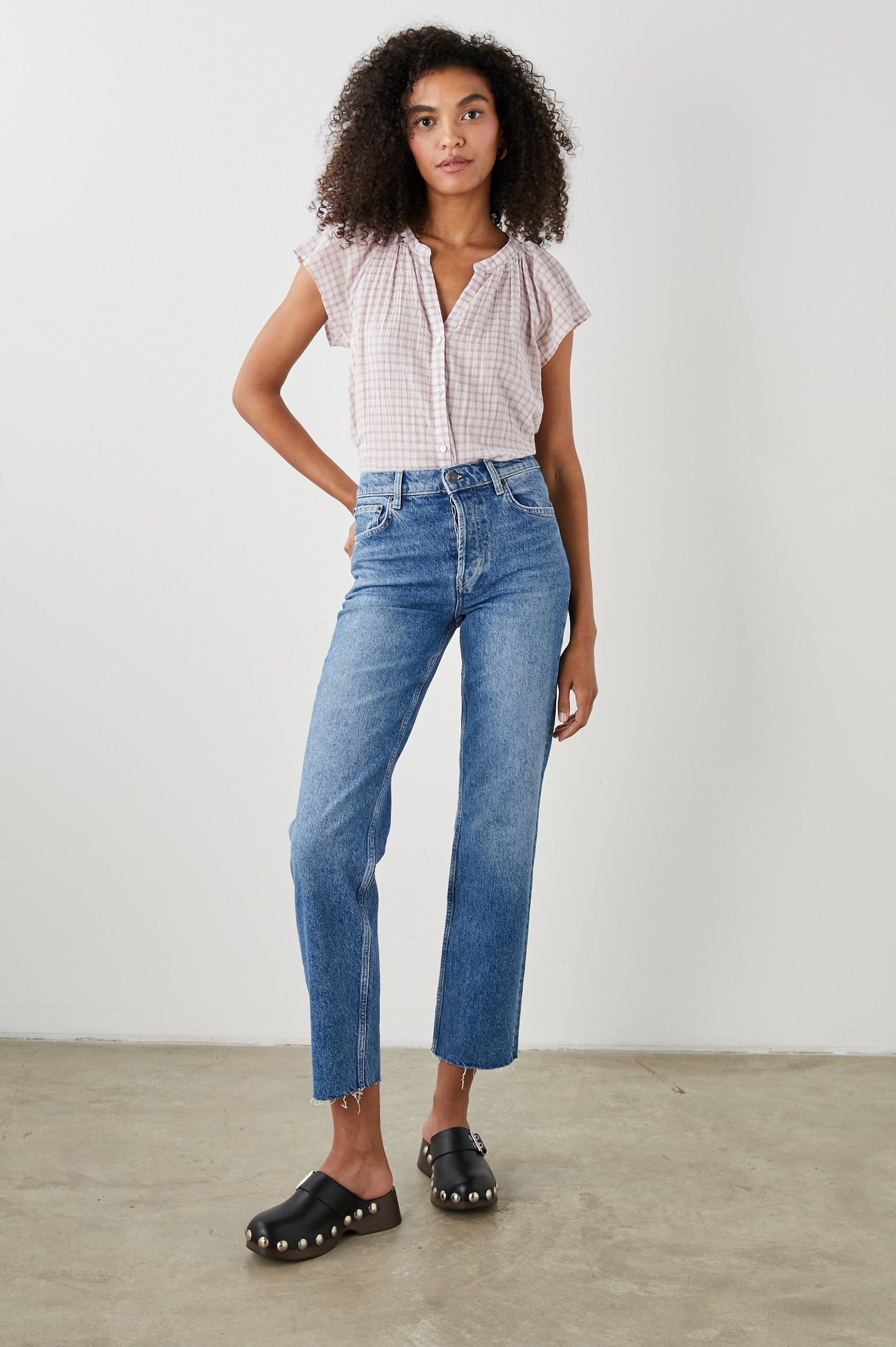 ALENA TOP SOFT ROSE CHECK - FULL FRONT BODY MODELED