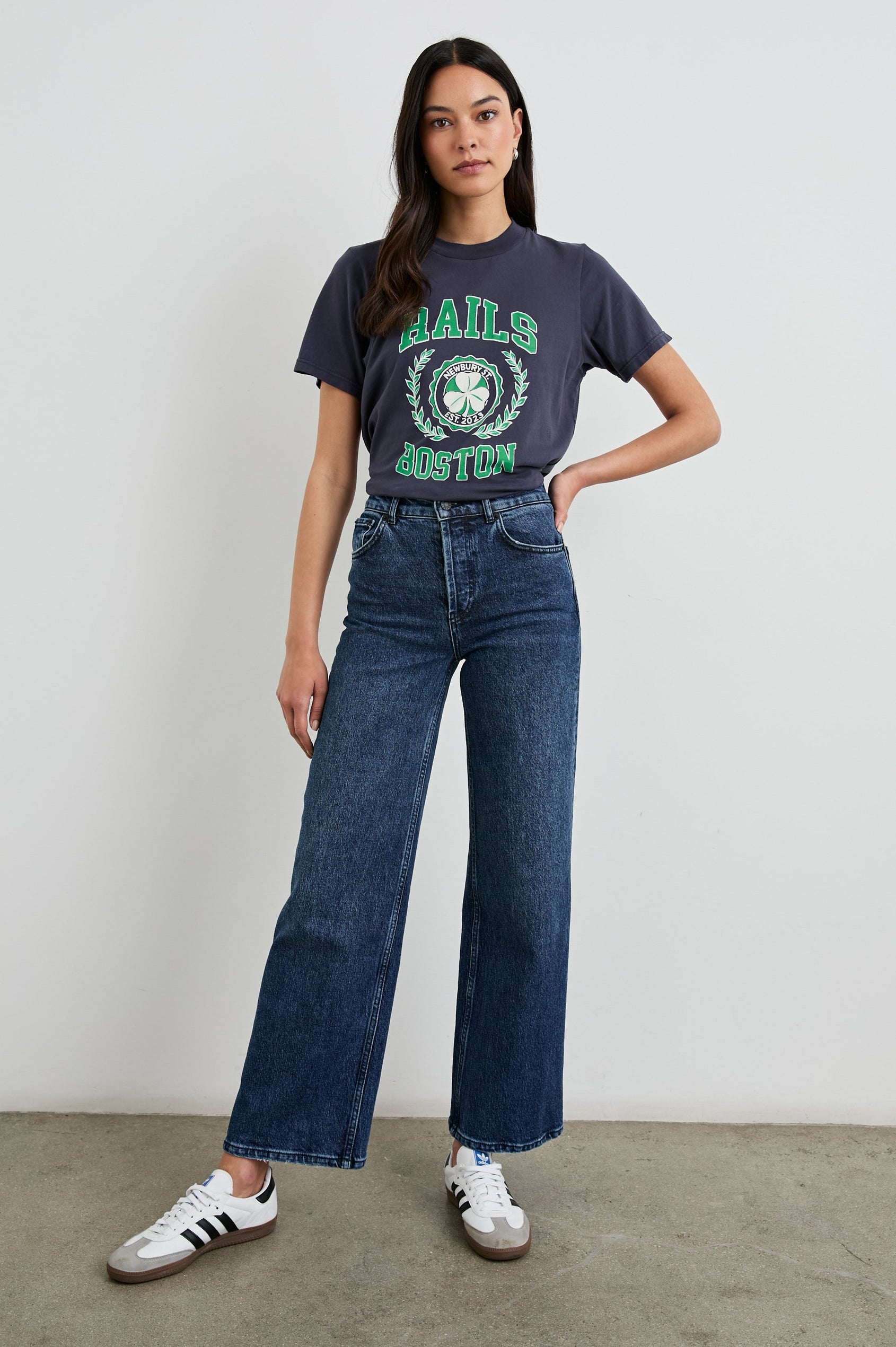 BOYFRIEND-TEE-RAILS-BOSTON-FRONT ANGLE
