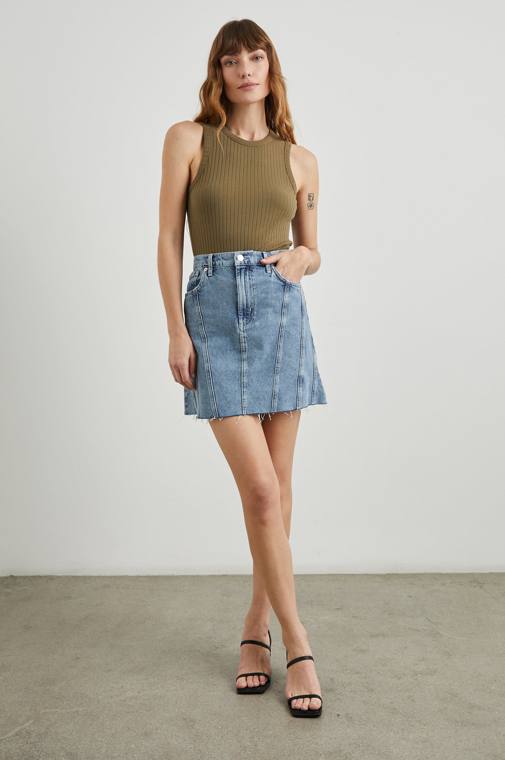 BRENTWOOD-BLUE-HAZE-FULL FRONT BODY