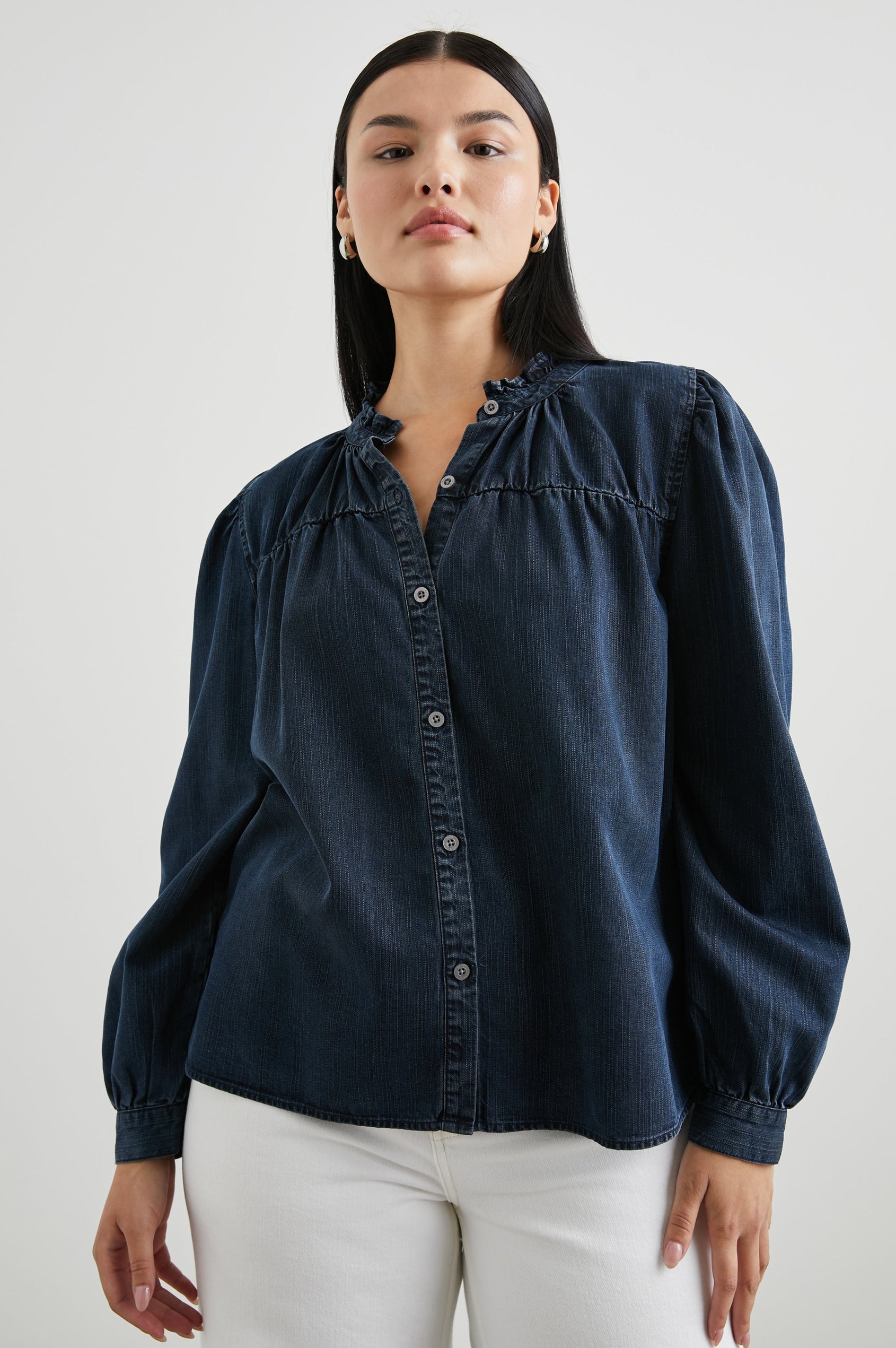 CAMILLE-DARK-VINTAGE-WASH--FRONT UNTUCKED MODEL 2