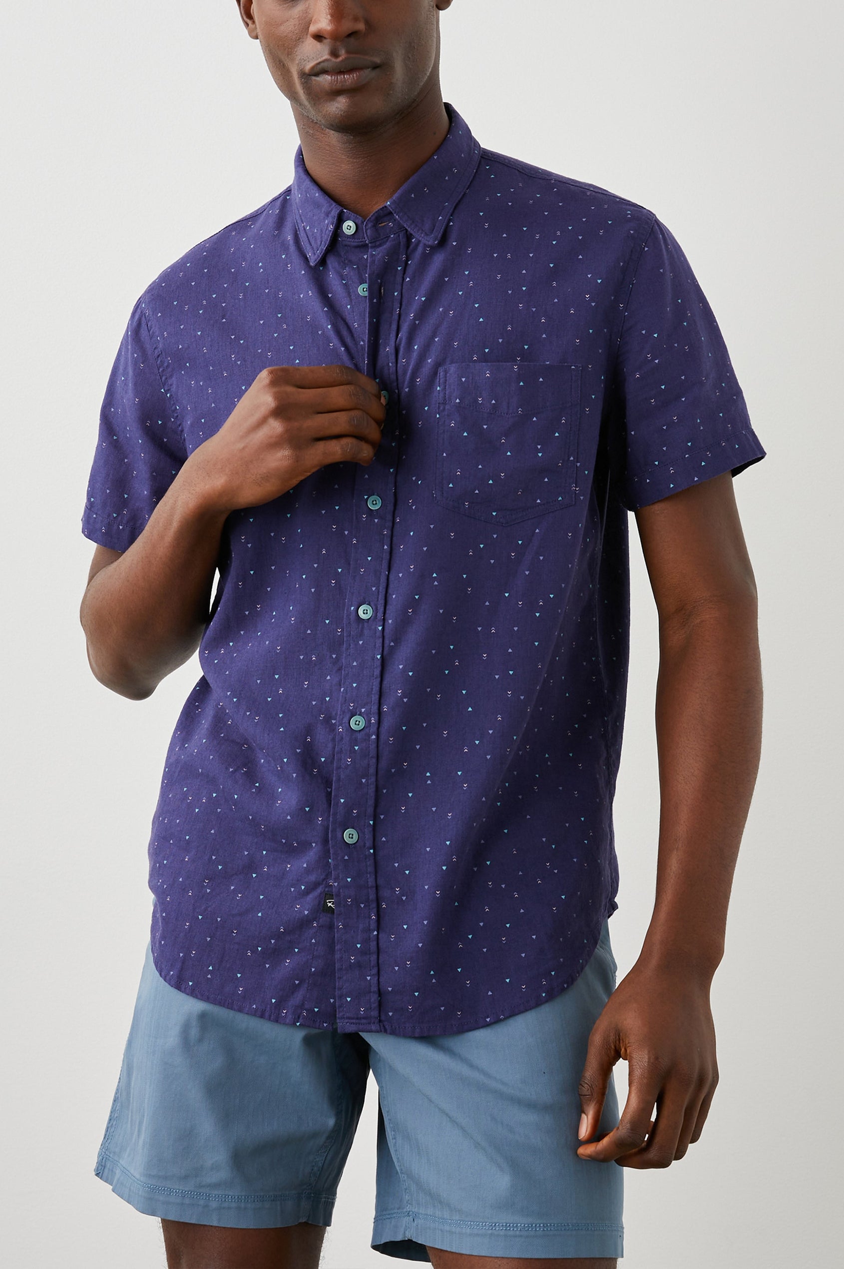 CARSON SHIRT - TRIANGLE GEO RETRO NAVY