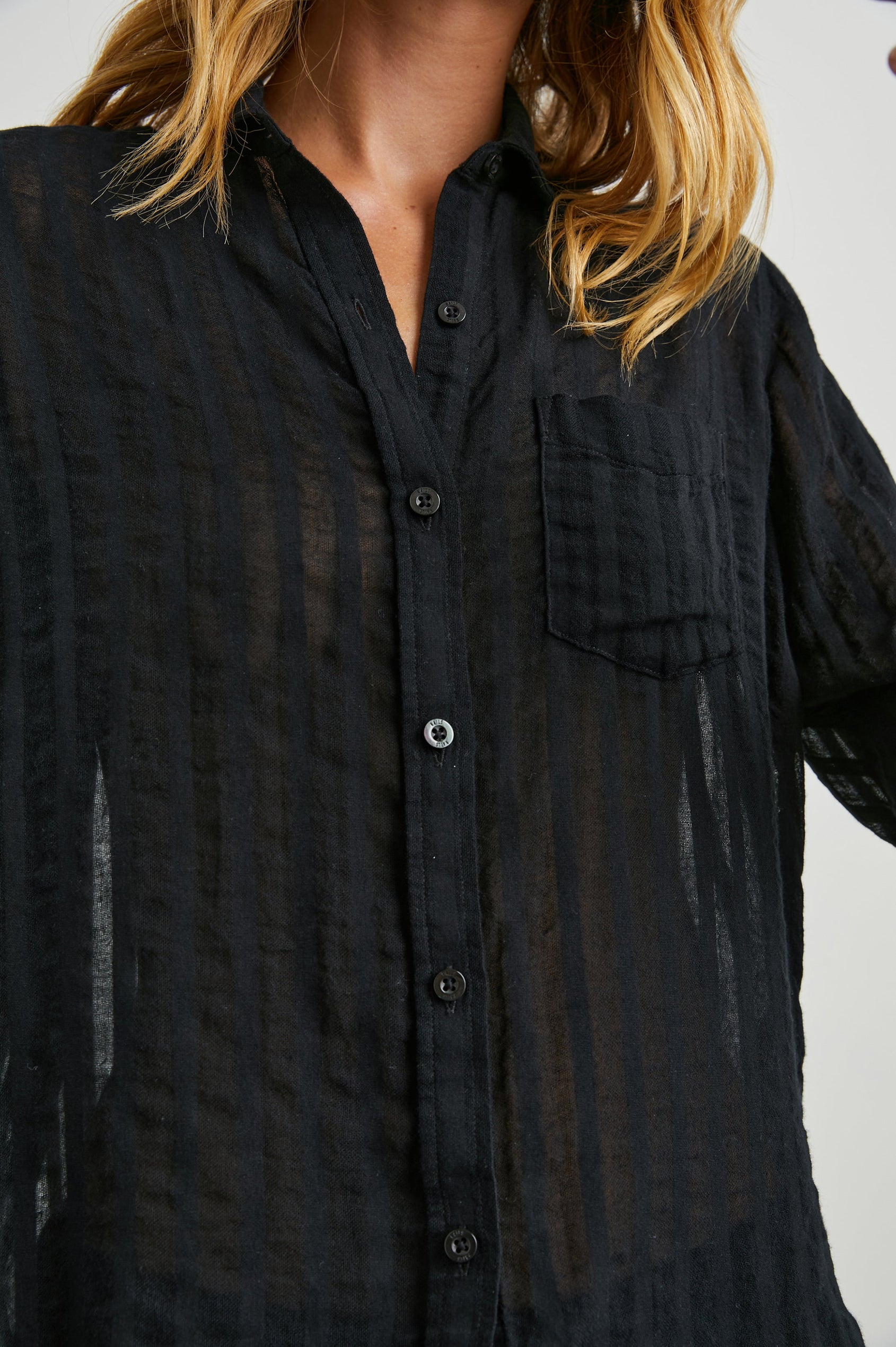 CHARLI-BLACK-SHADOW-STRIPE-DETAIL