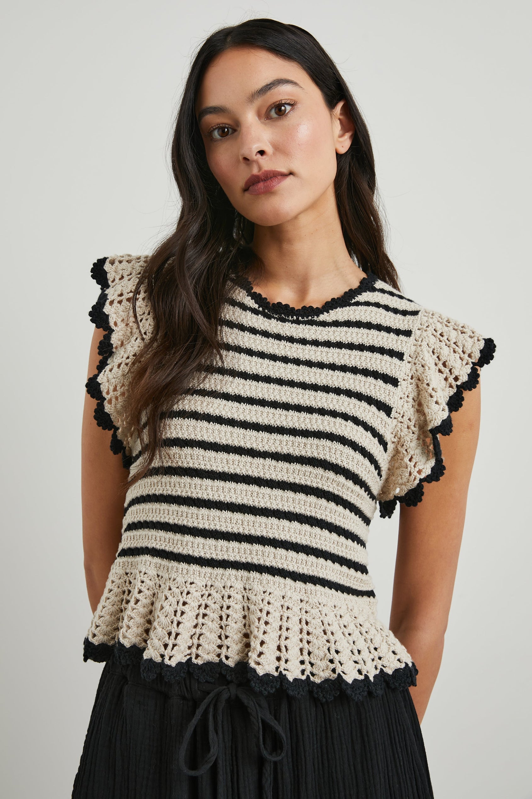 COEN-OATMEAL-BLACK-FRONT