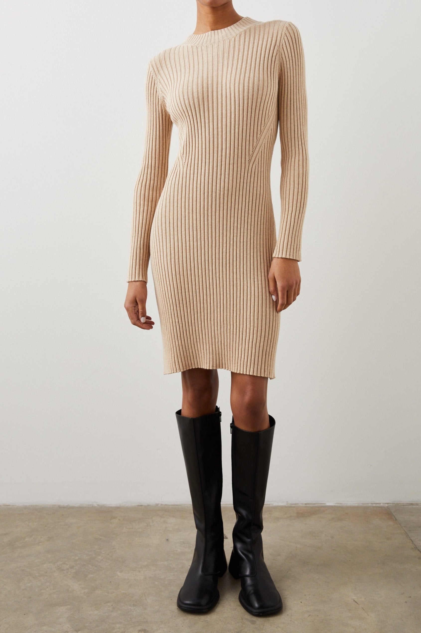 GILLIAN DRESS SABLE - FULL FRONT BODY