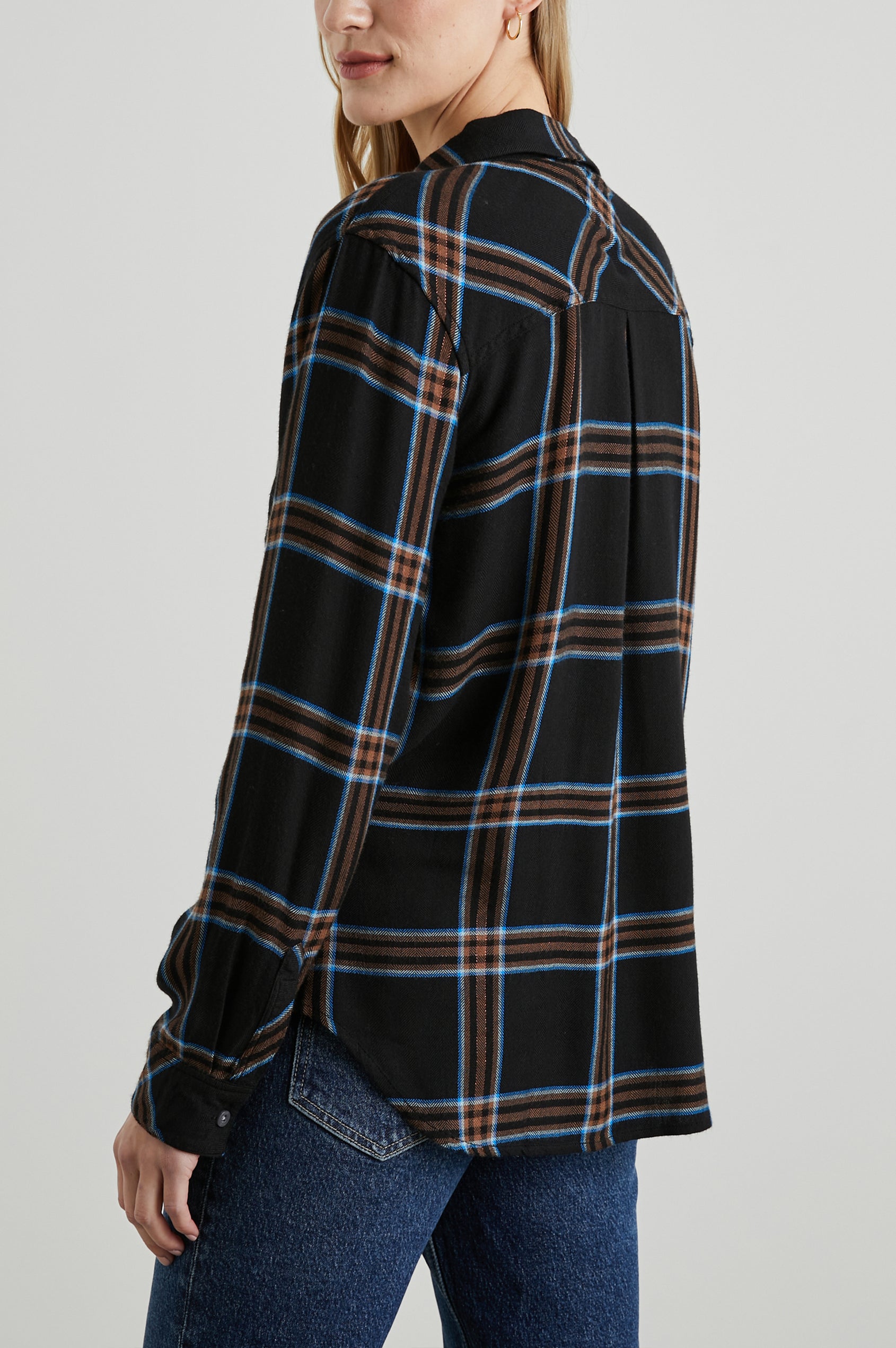 HUNTER-COBALT-CHESTNUT-BACK