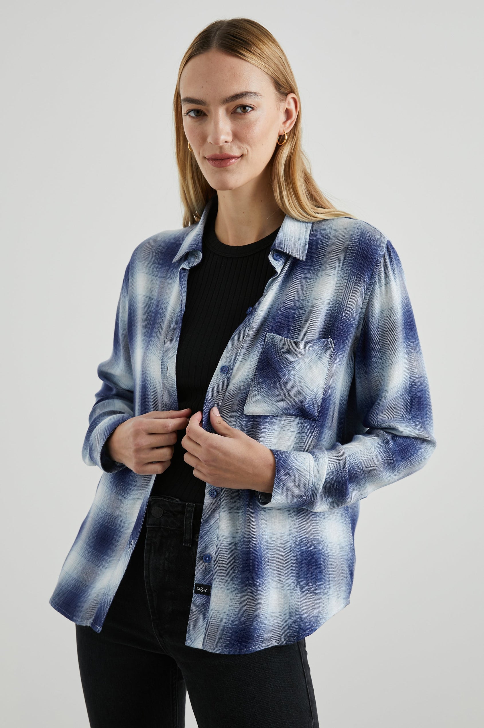 HUNTER SHIRT PACIFIC IVORY BLUE - FRONT