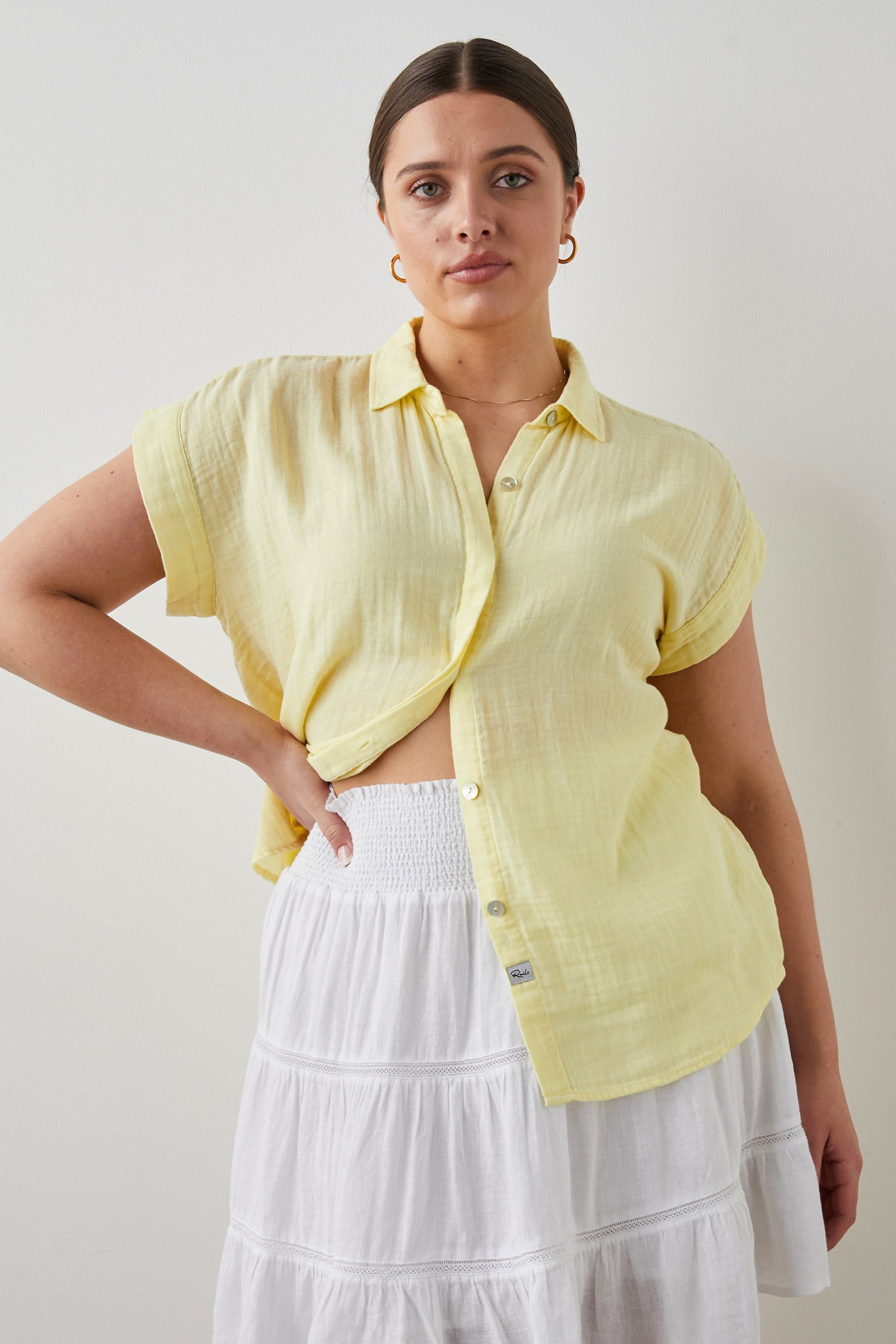 JAMIE SHIRT CITRON - FRONT ANGLE