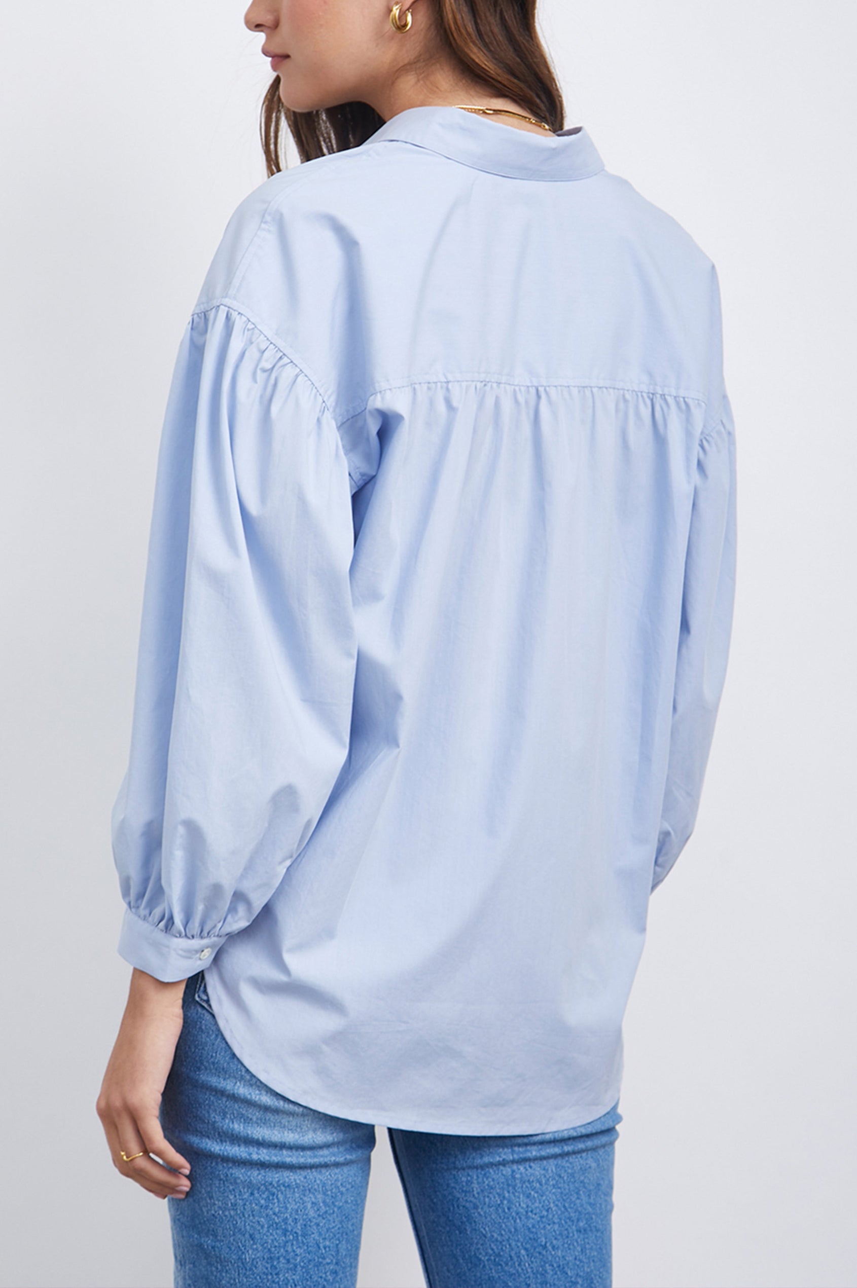 JANAE-BLUE-JAY-BACK