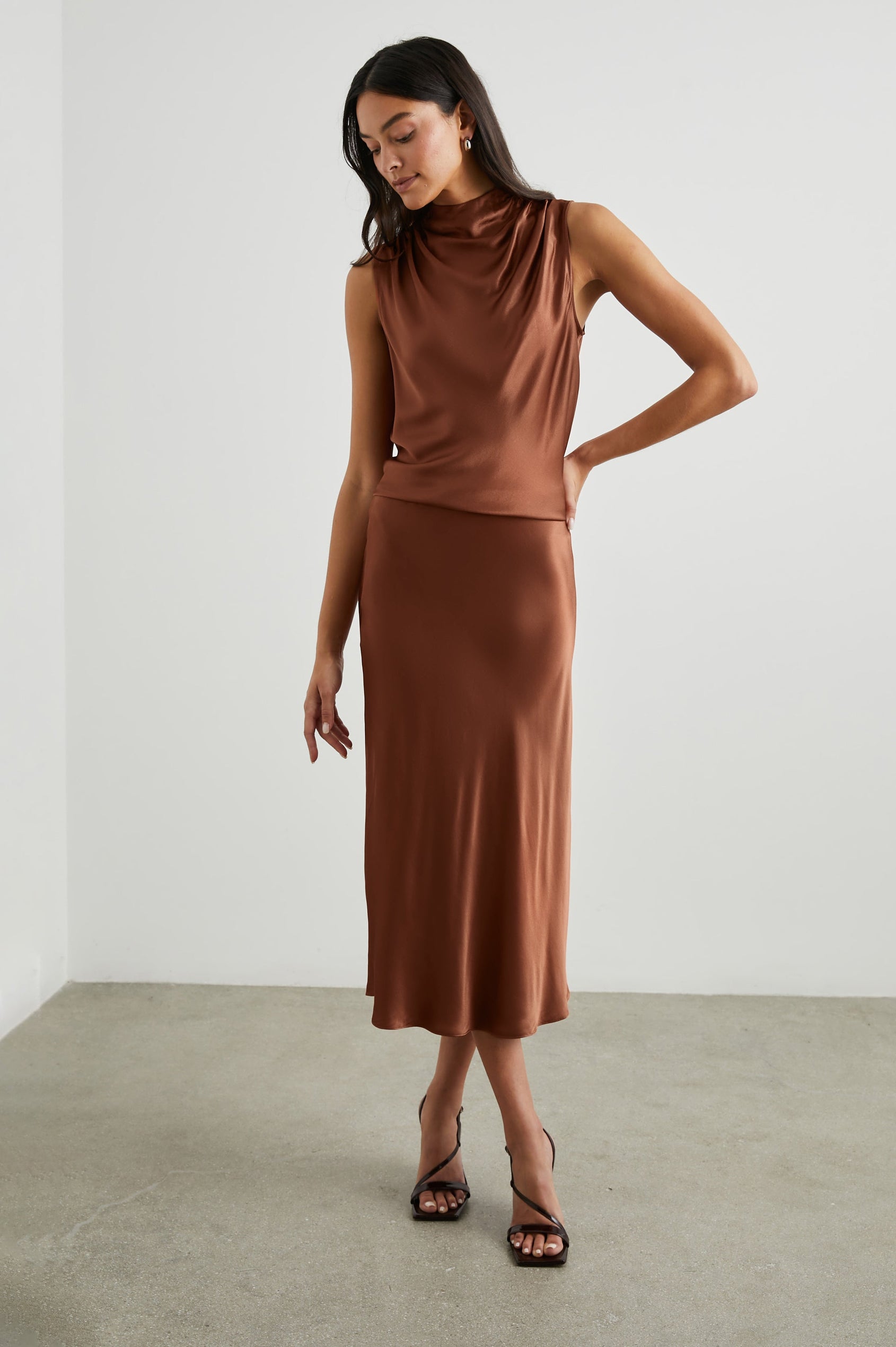 KALEEN-CEDAR-FULL FRONT BODY