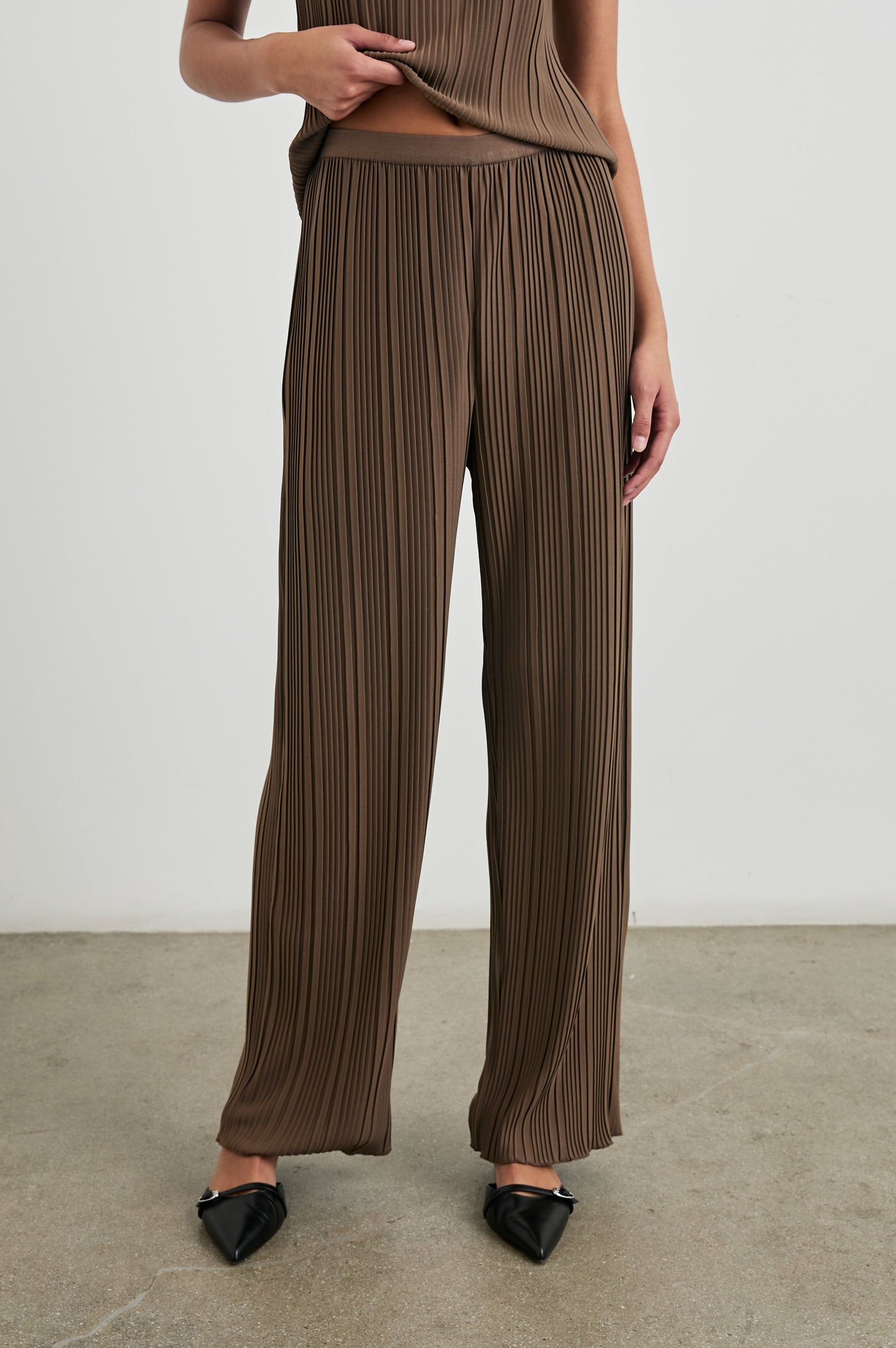 Liana Micro-Pleated Pants with an Elastic Waist in Morel Colorway - Front View Featured on Model