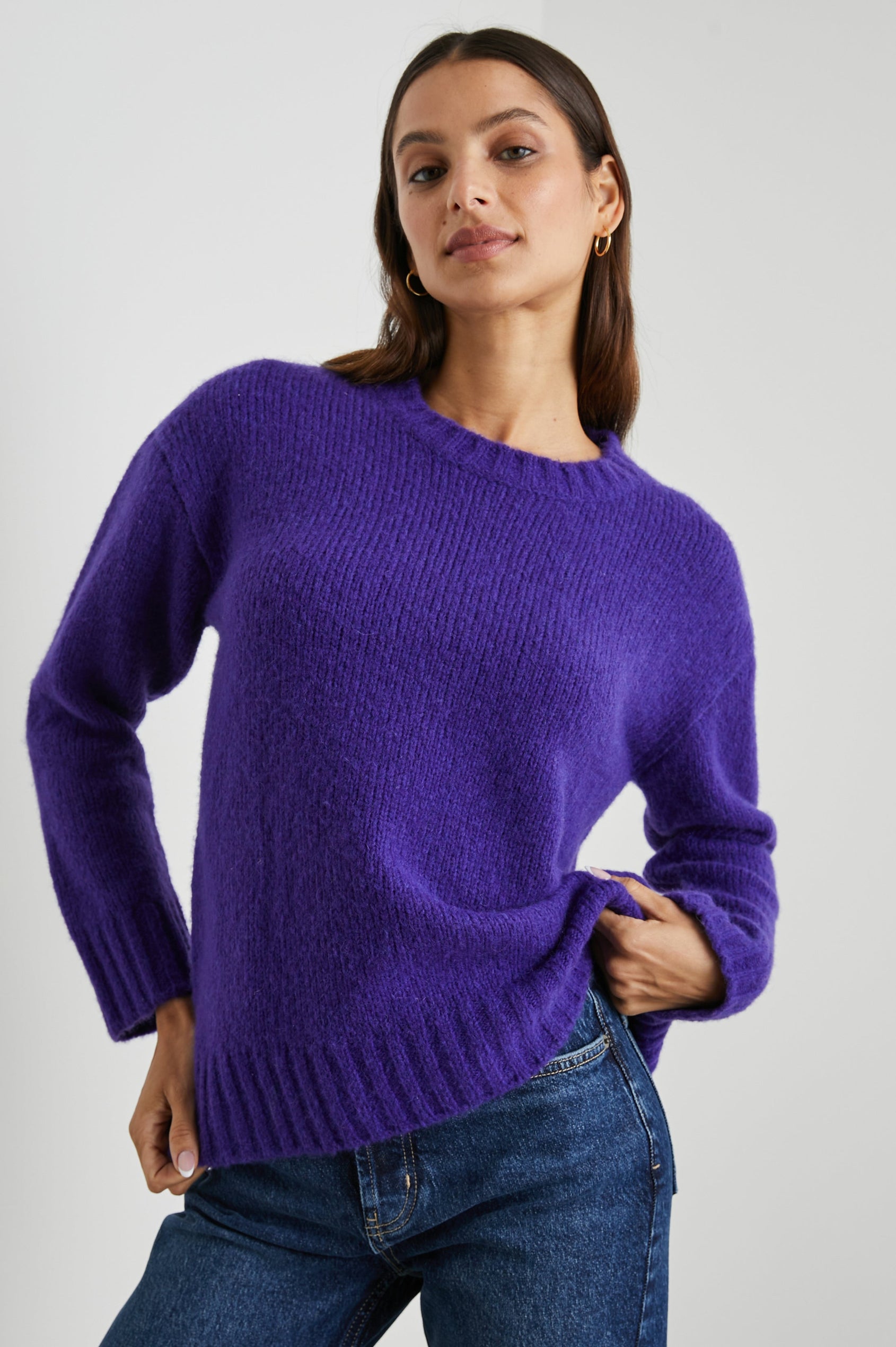 OLIVIA SWEATER ULTRA VIOLET - FRONT ANGLE