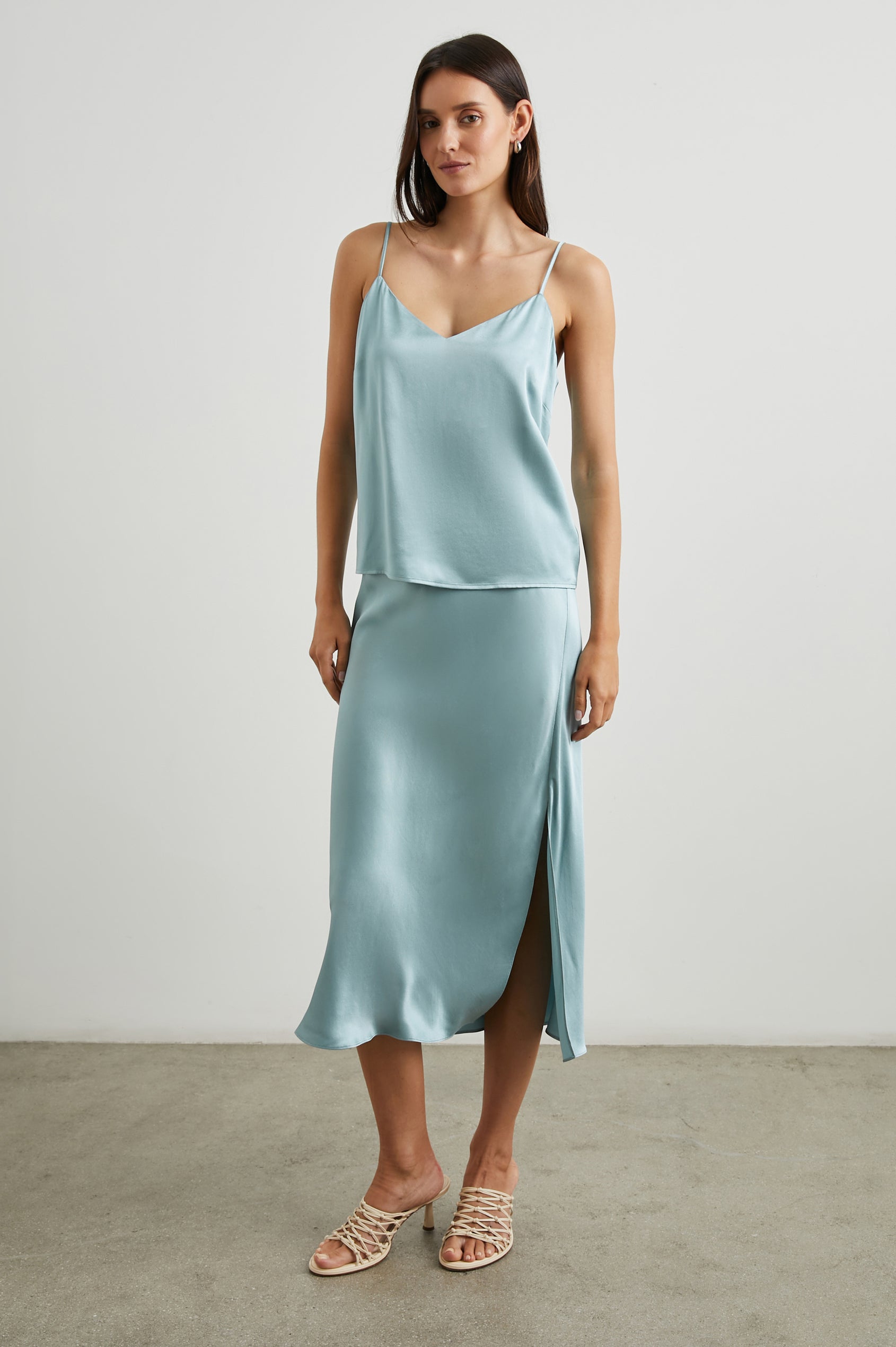 PAOLA-CLEARWATER-FULL FRONT BODY