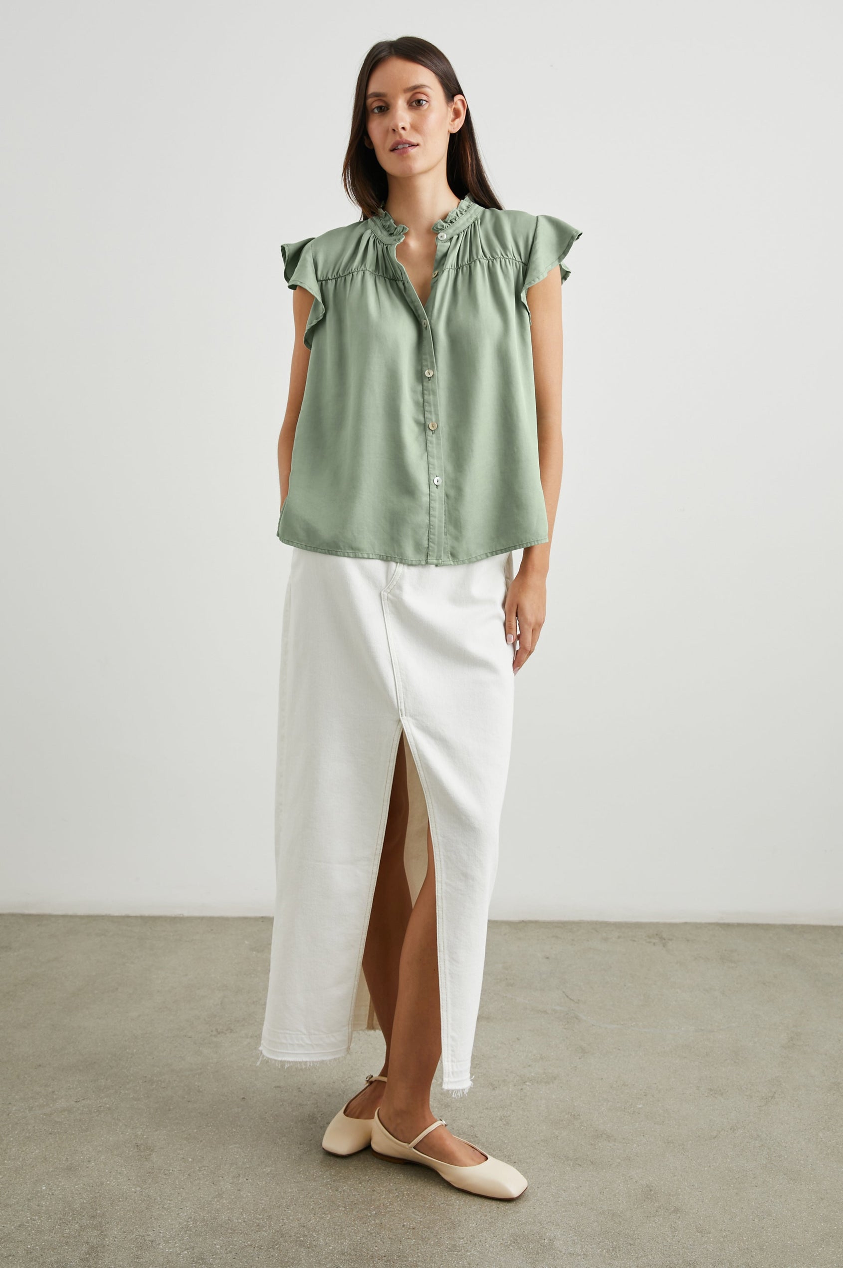 RUTHIE SHIRT - SAGE DENIM - FULL BODY UNTUCKED