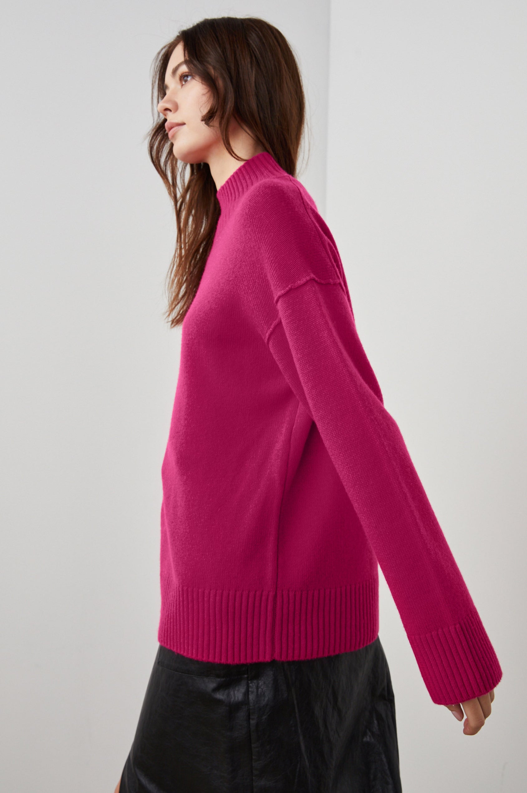 SASHA SWEATER CERISE ROSE - SIDE