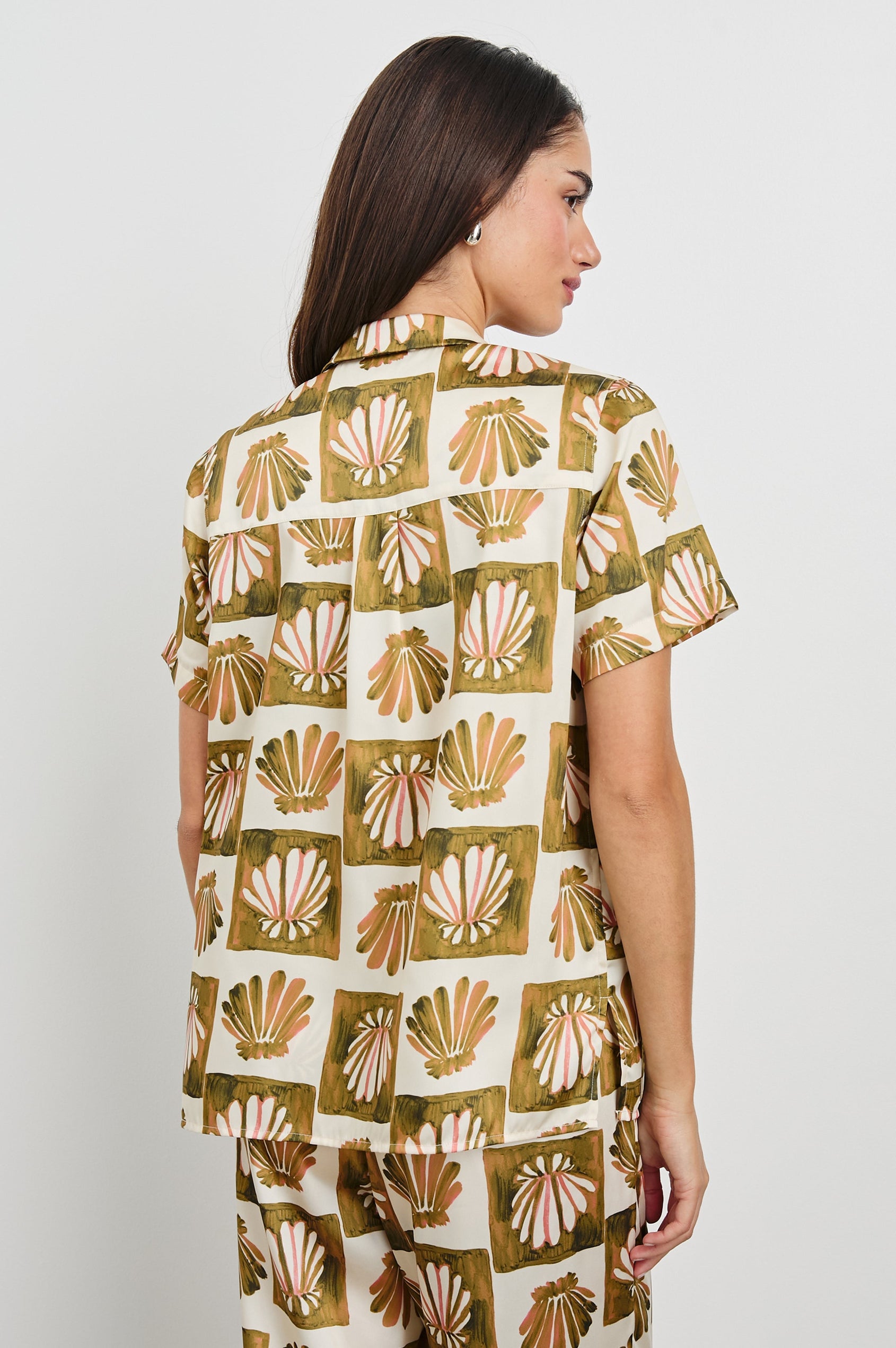 Theis Oversized Collared Button Front Shirt with Short Sleeves in Checkered Shells Colorway. Back View Shown on Model.