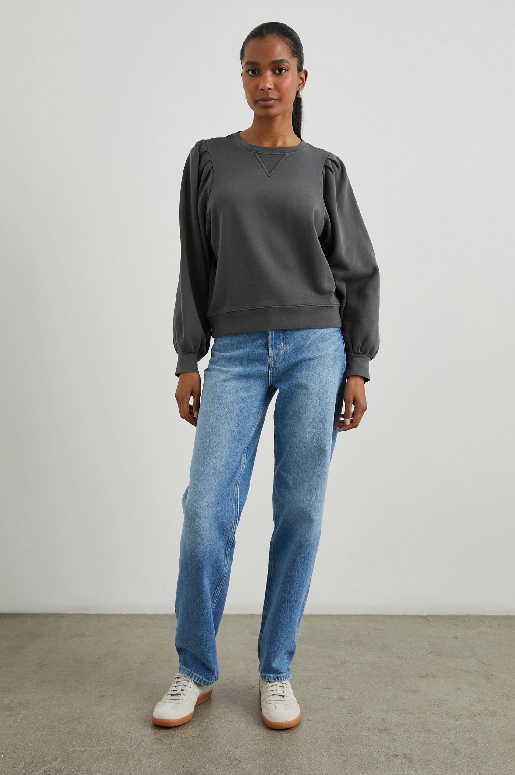 TIFFANY SWEATSHIRT - CHARCOAL - FULL BODY