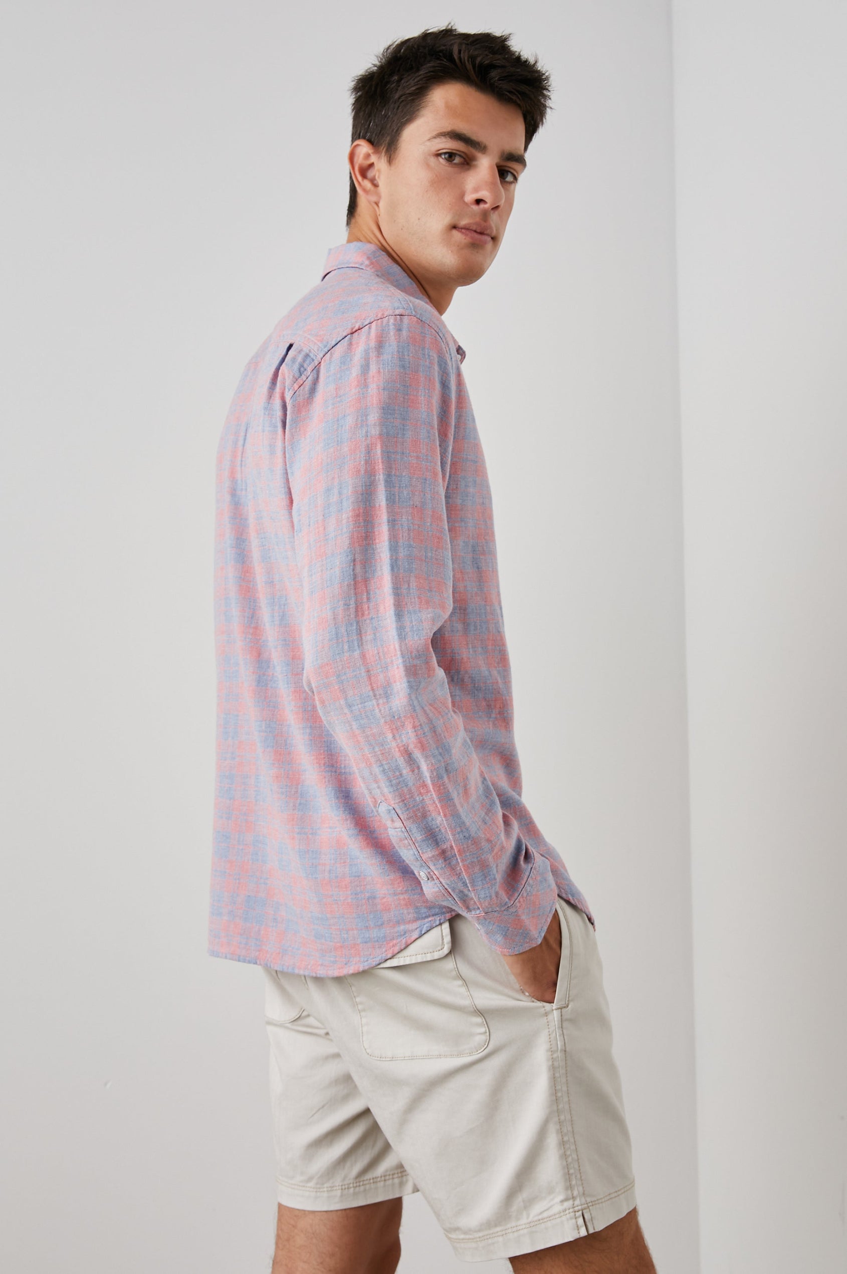 WYATT SHIRT INDIGO PAPAYA MELANGE - SIDE ANGLE