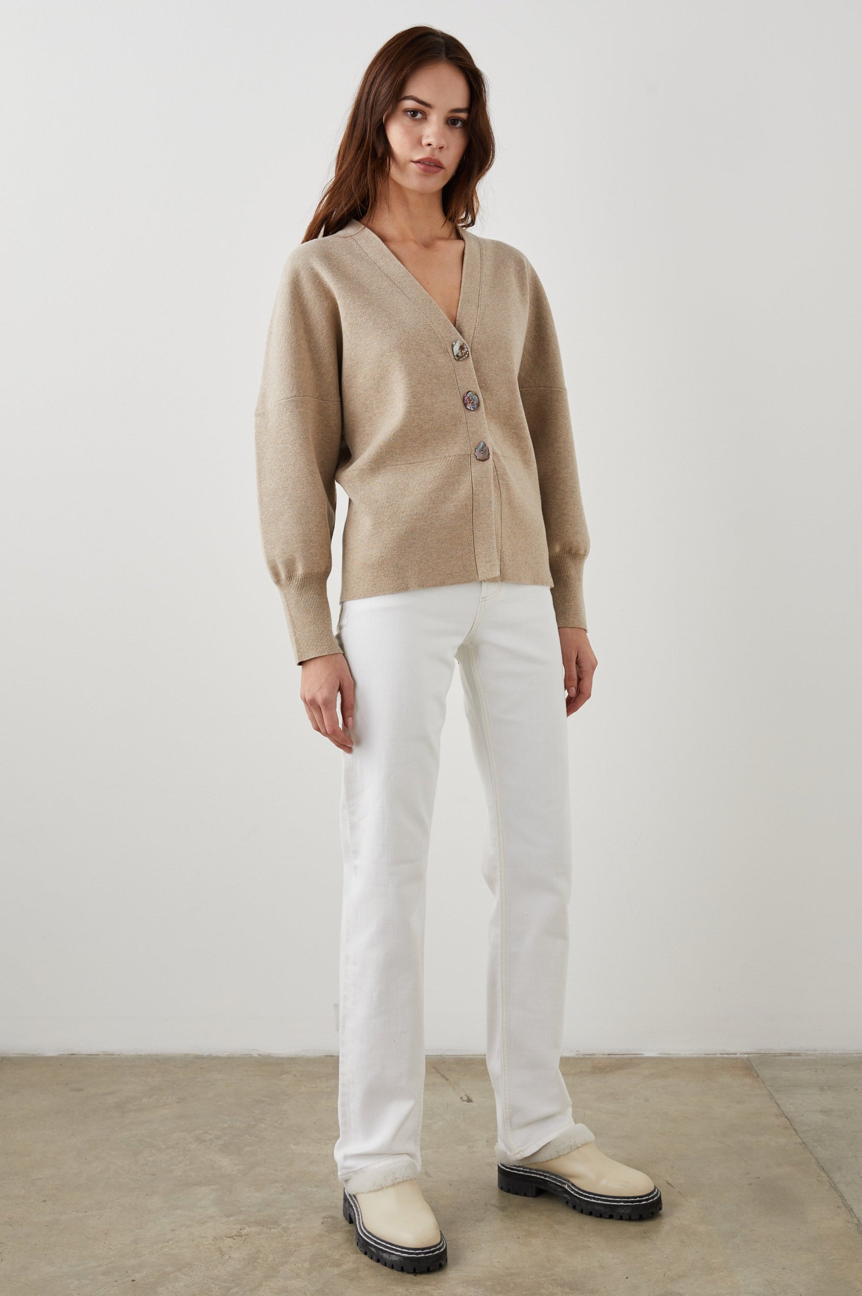 BRUNELLA CARDIGAN OAT - FULL FRONT BODY