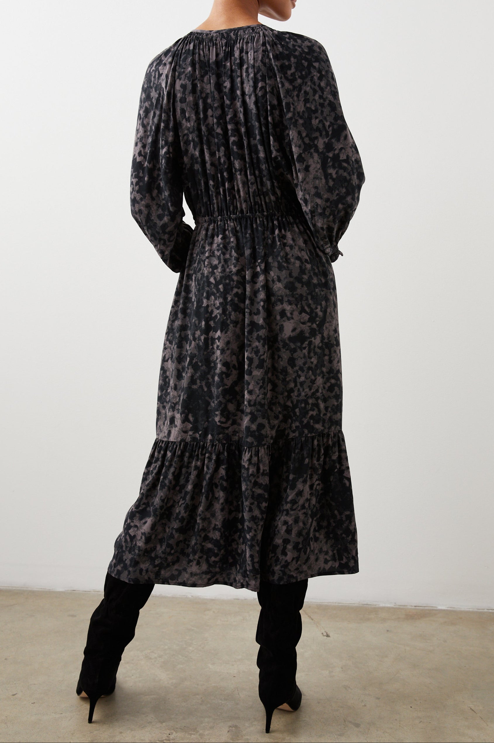CECE DRESS CHARCOAL TORTOISE - BACK