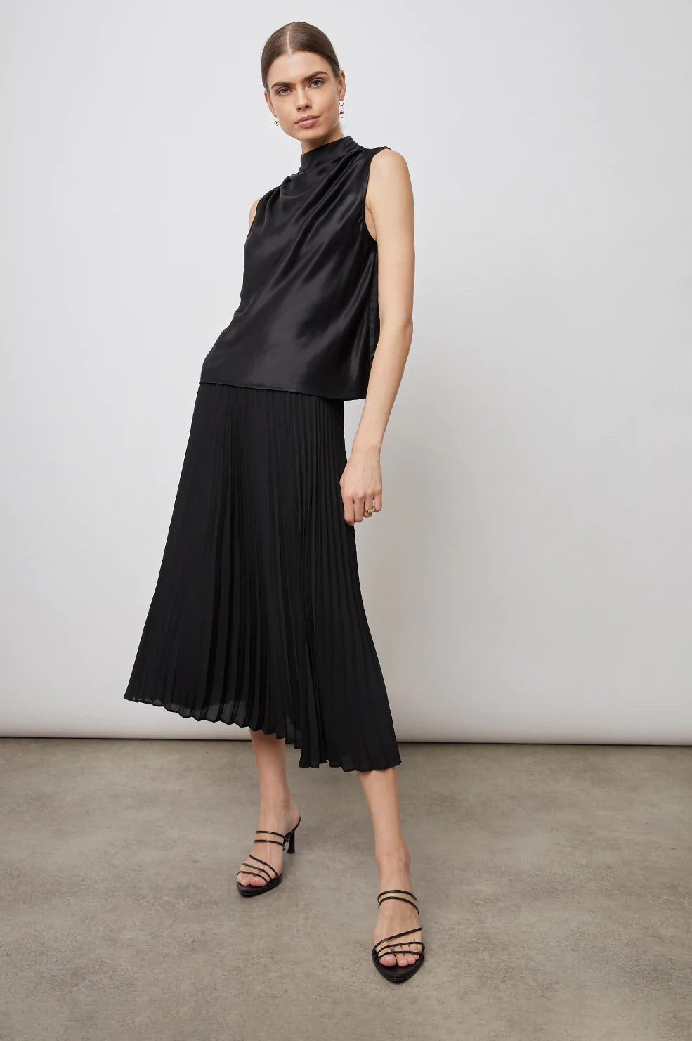 DELPHINE BLACK SKIRT-FULL FRONT BODY