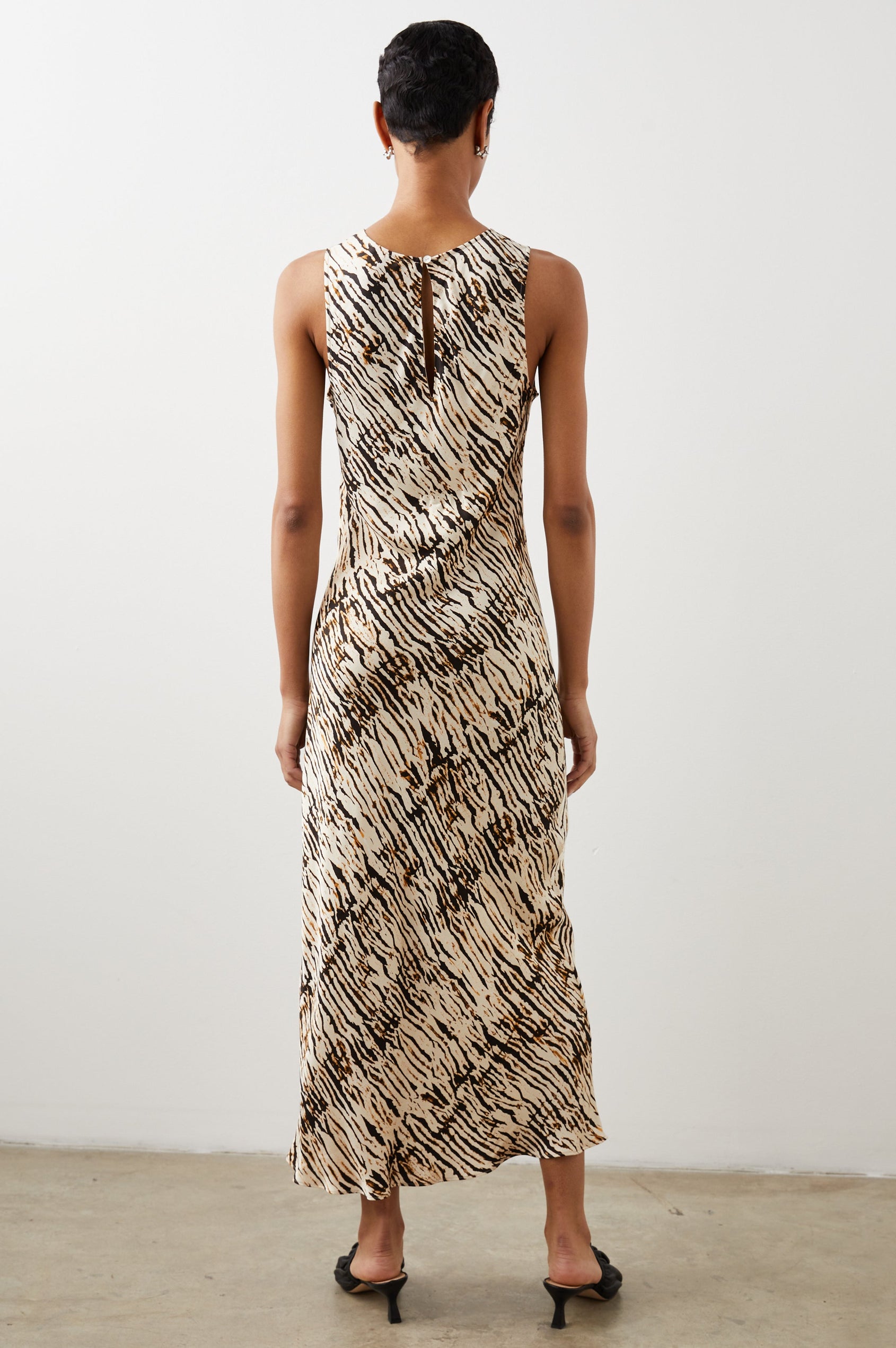 GABRIELLA DRESS - NEUTRAL IKAT