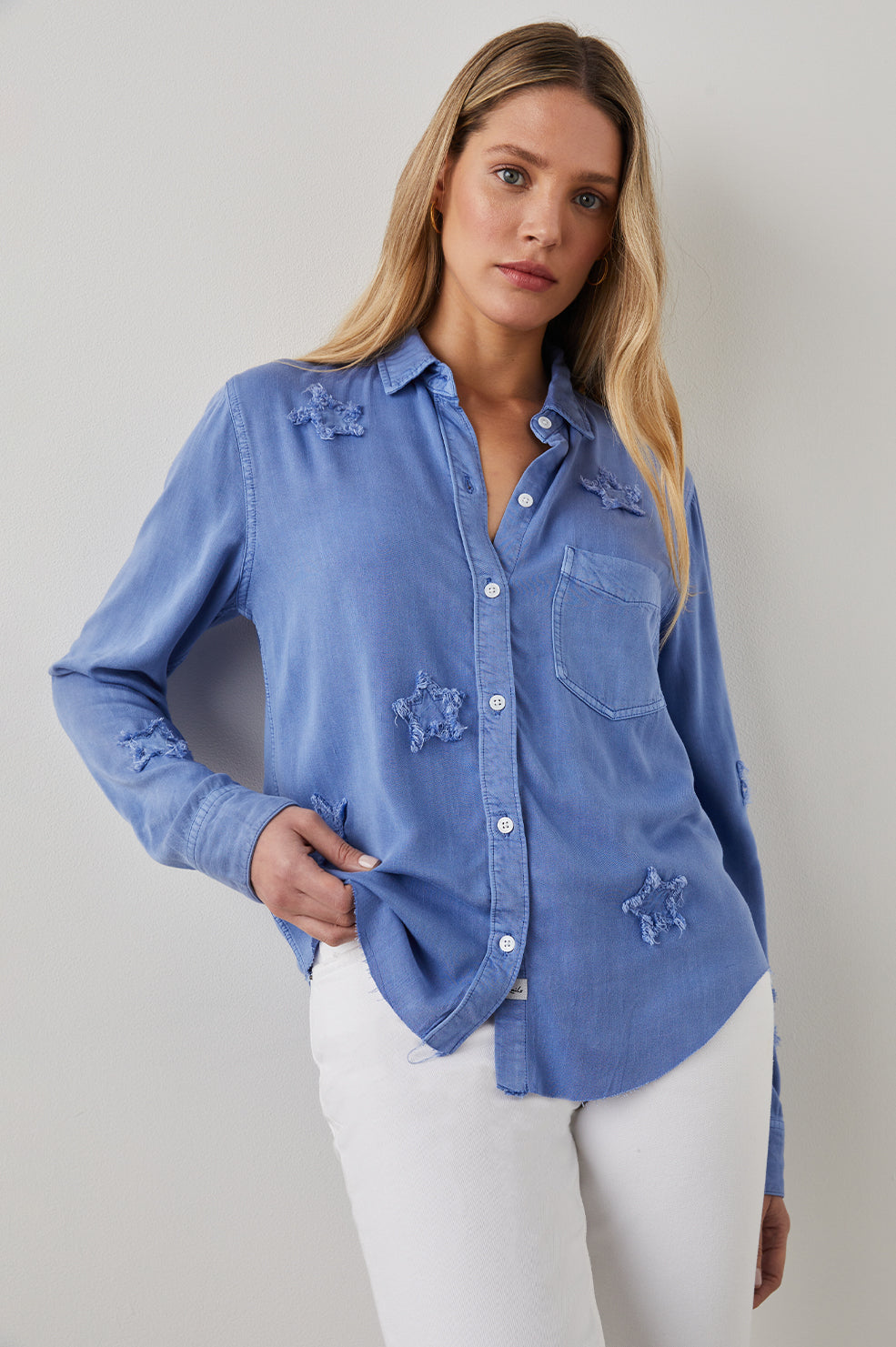 INGRID SHIRT RAW FRENCH MILITARY STARS - FRONT IN MOTION
