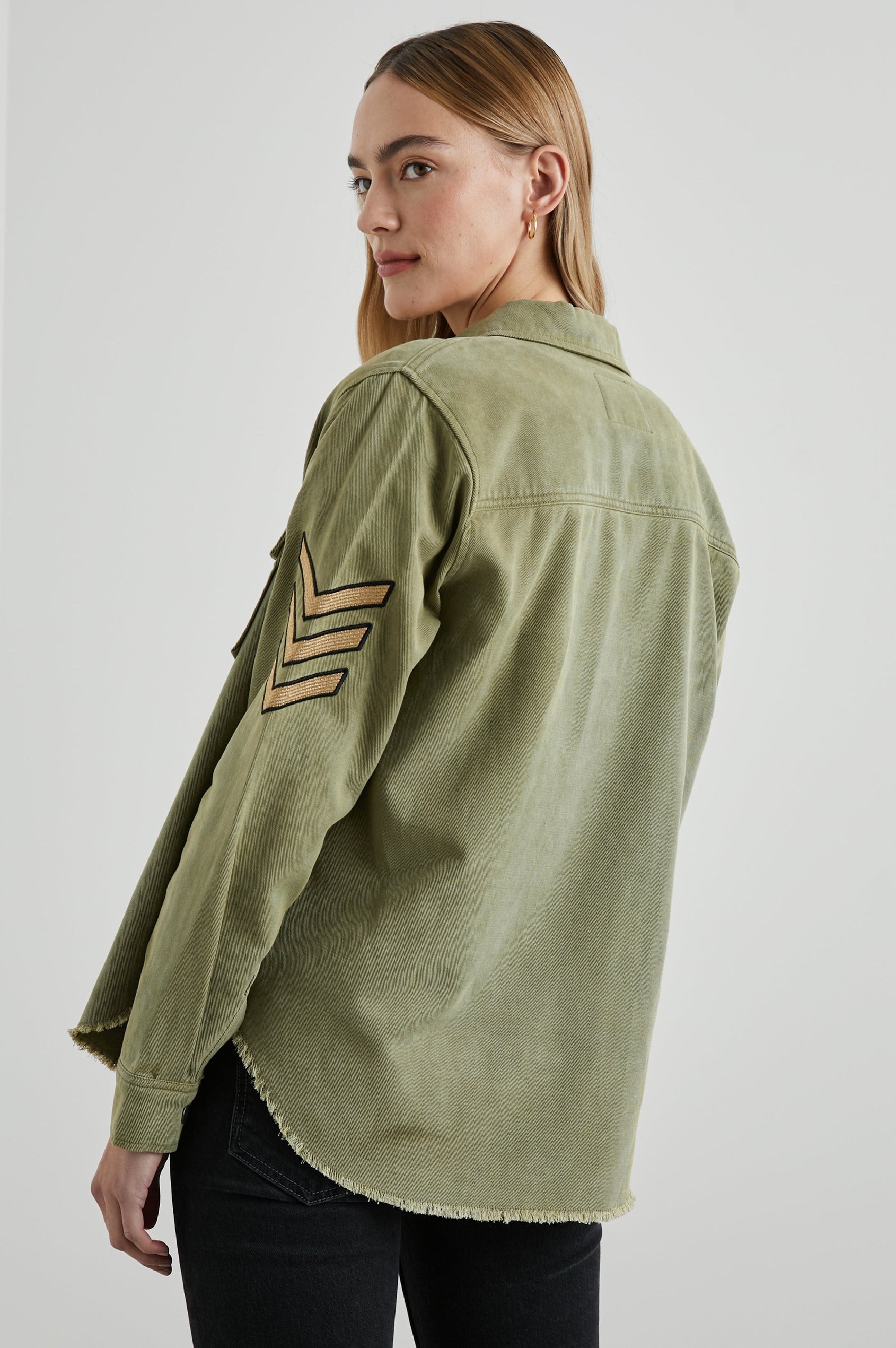 LOREN SHIRT JACKET CANTEEN - BACK