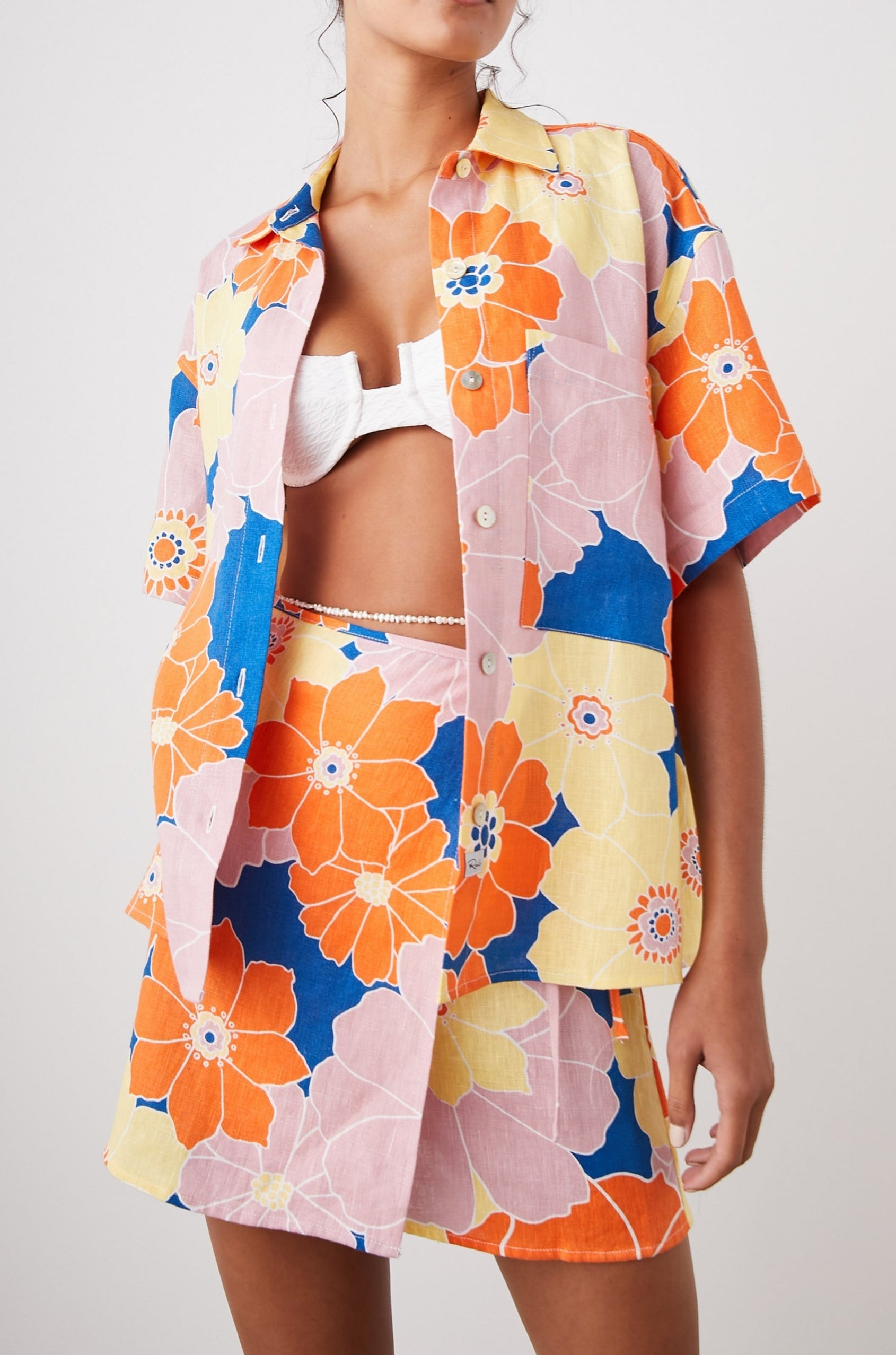 MACKINLEY SHIRT FLOWER POWER - FRONT BODY UNBUTTONED
