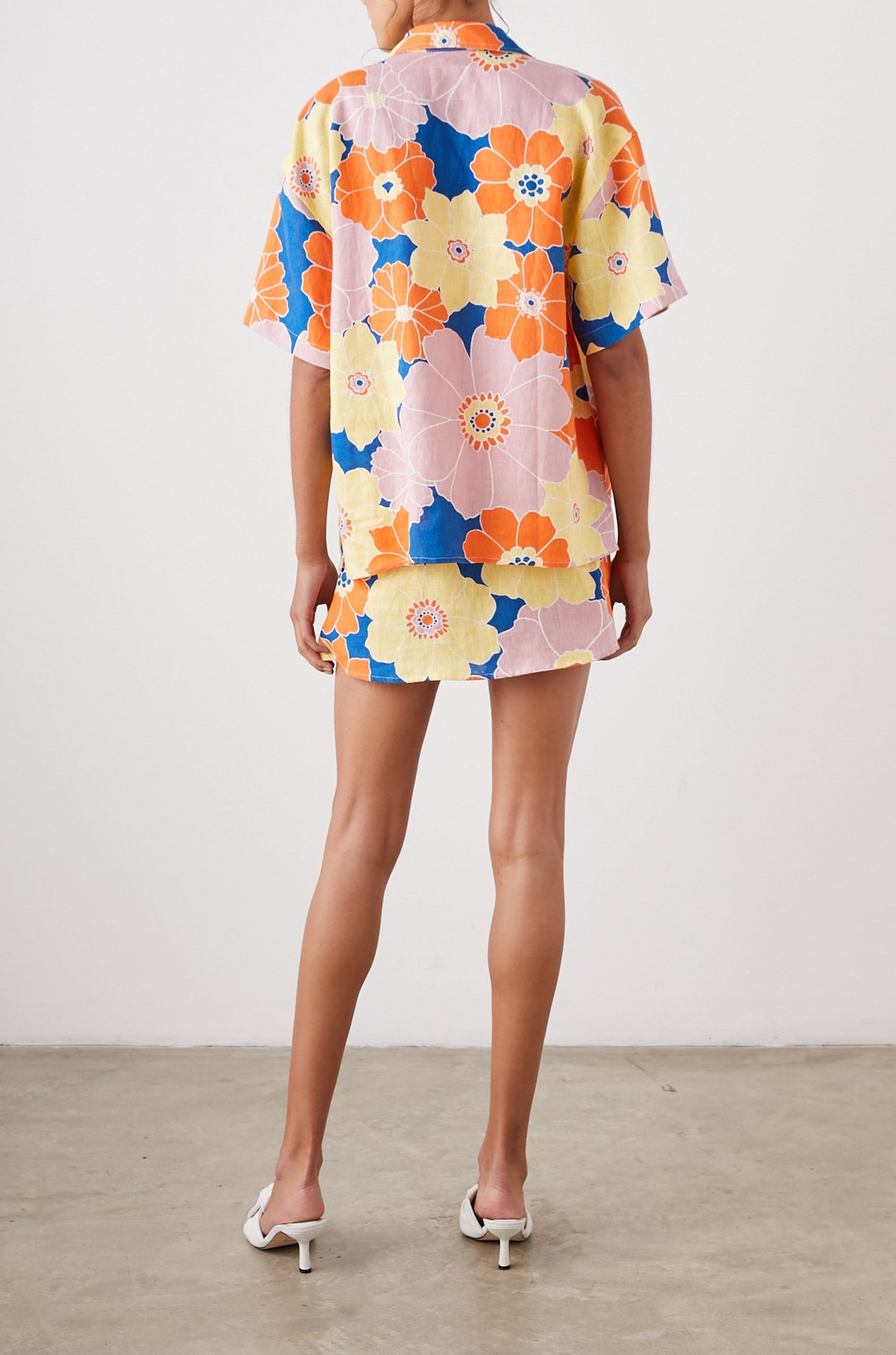 MACKINLEY SHIRT FLOWER POWER - BACK BODY