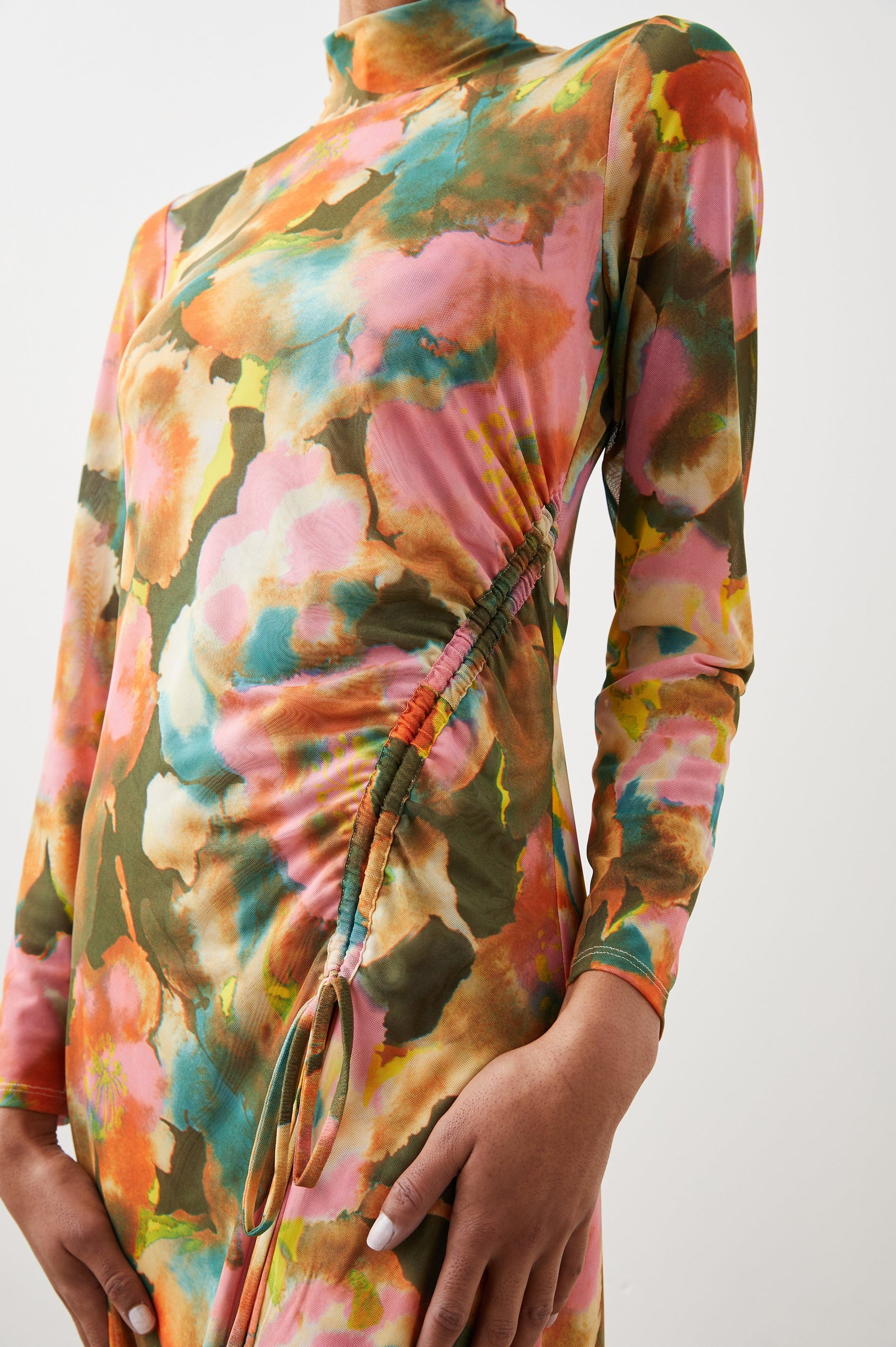 MONA DRESS TERRA FLORAL - DETAIL