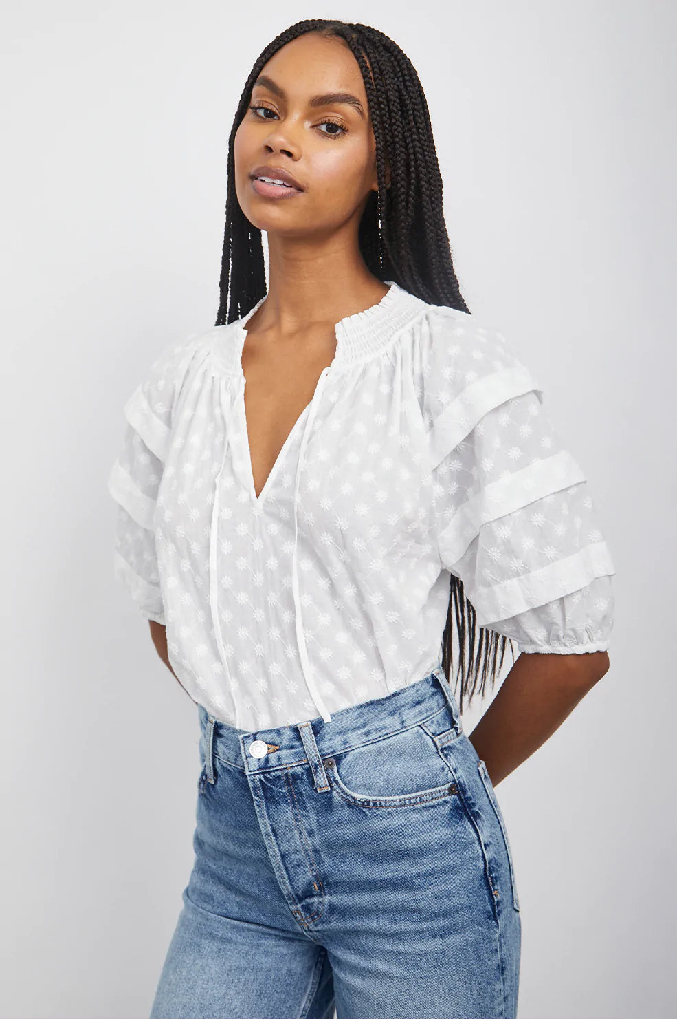 PARIS WHITE EMBROIDERED DAISIES TOP-FRONT TUCKED IN