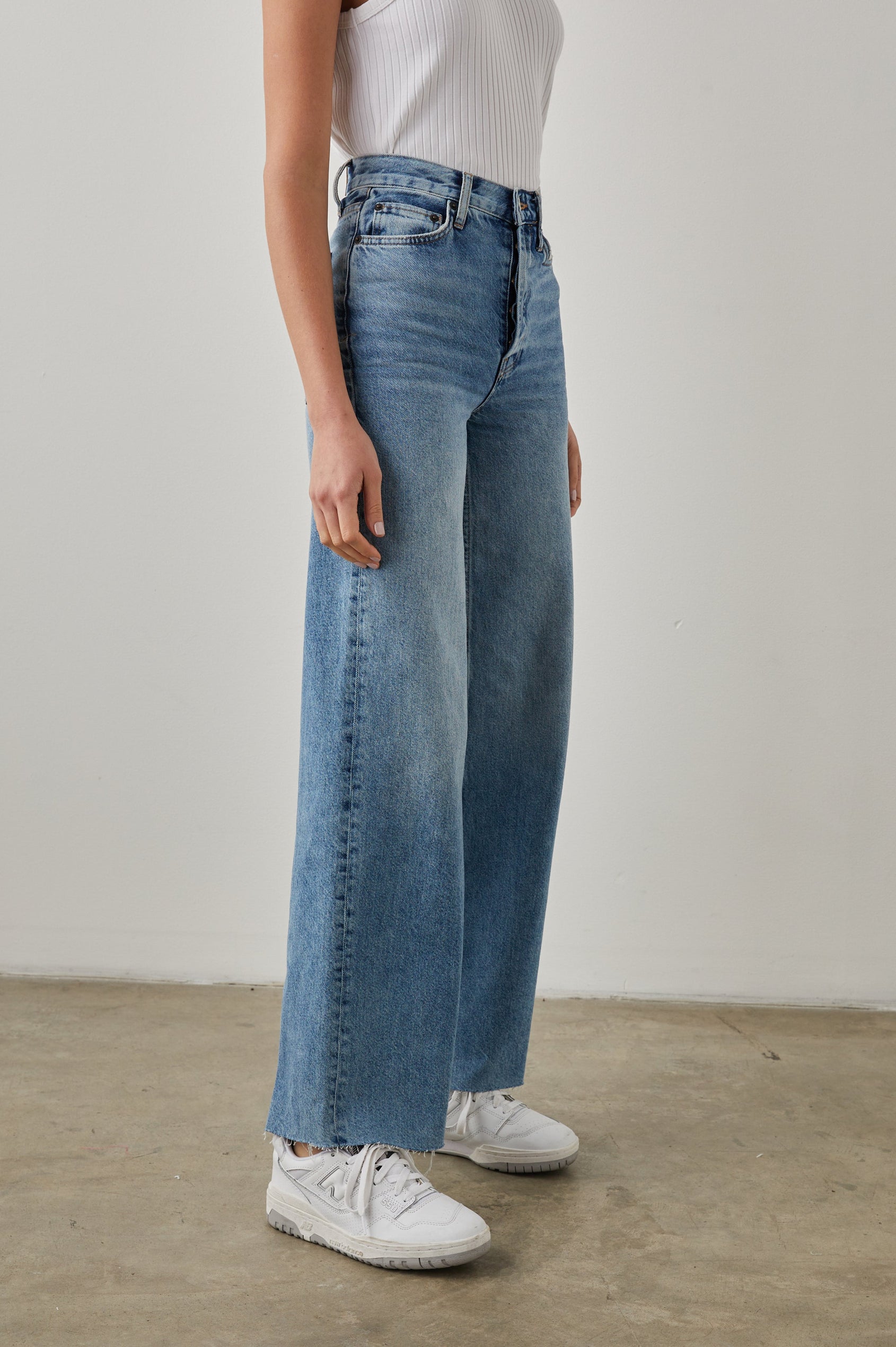 GETTY OLD INDIGO WIDE LEG JEAN - SIDE