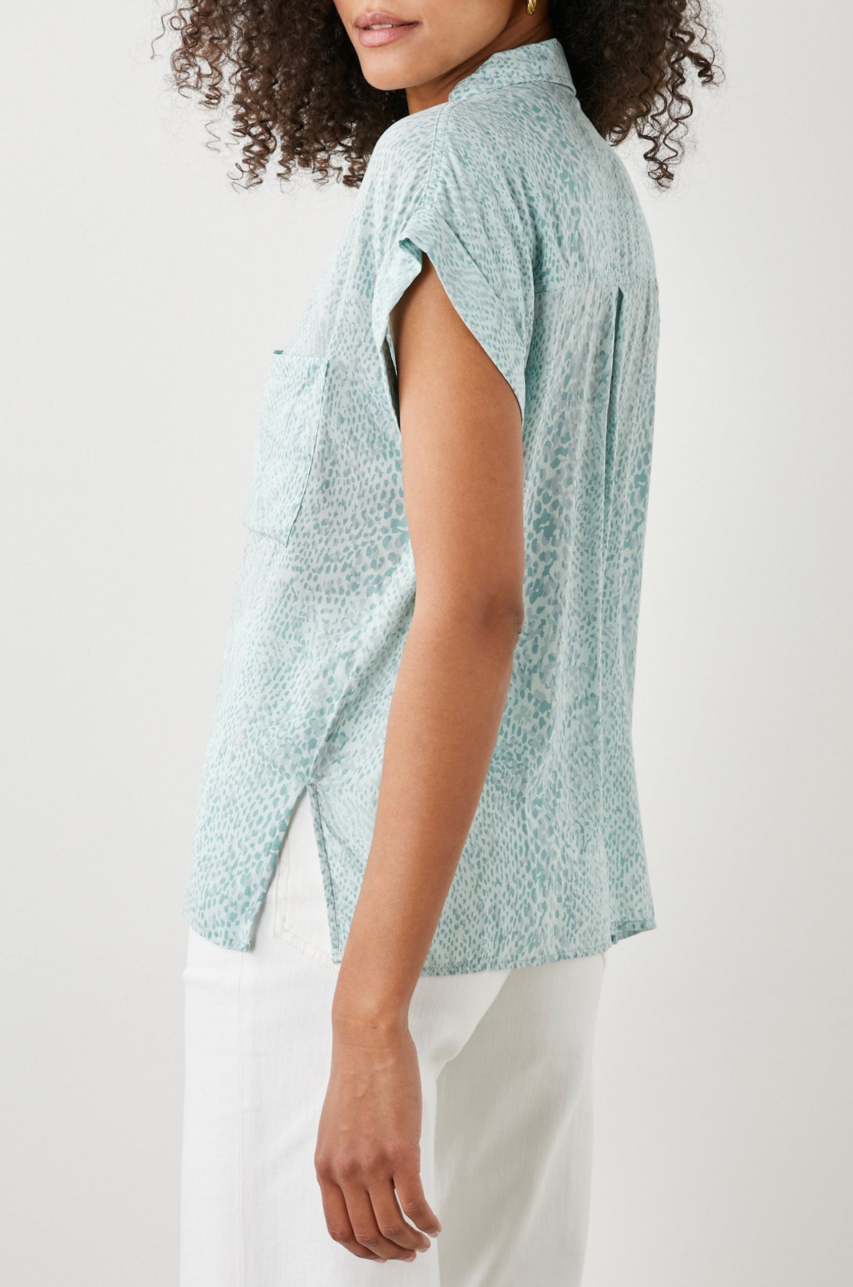 WHITNEY SHIRT MINT BOA - BACK