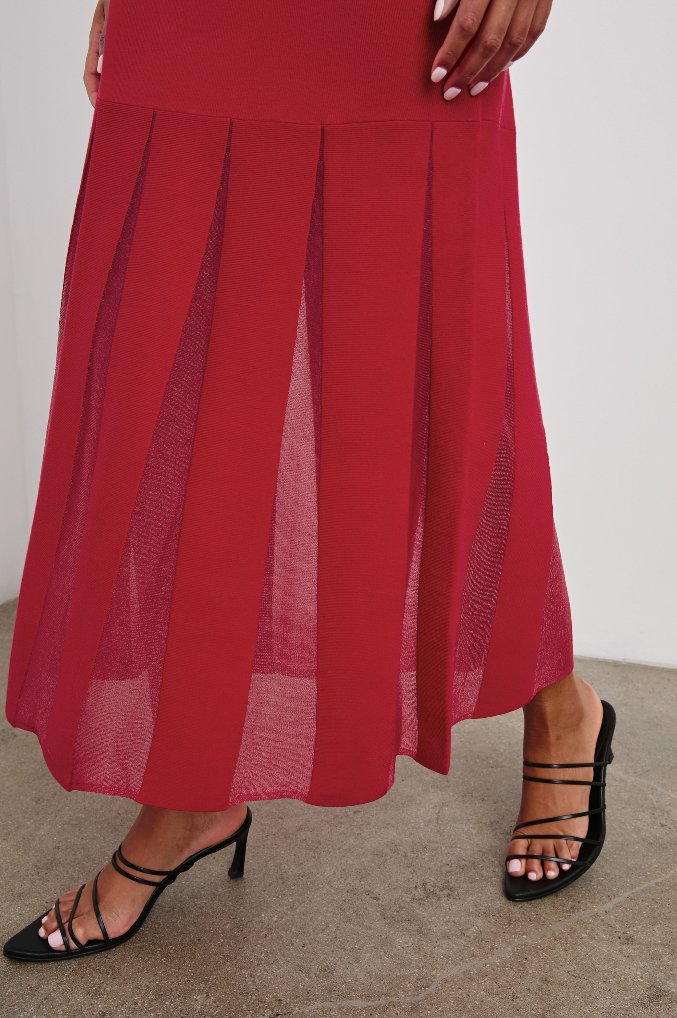 ALESSIA DRESS - SCARLET – Rails EU