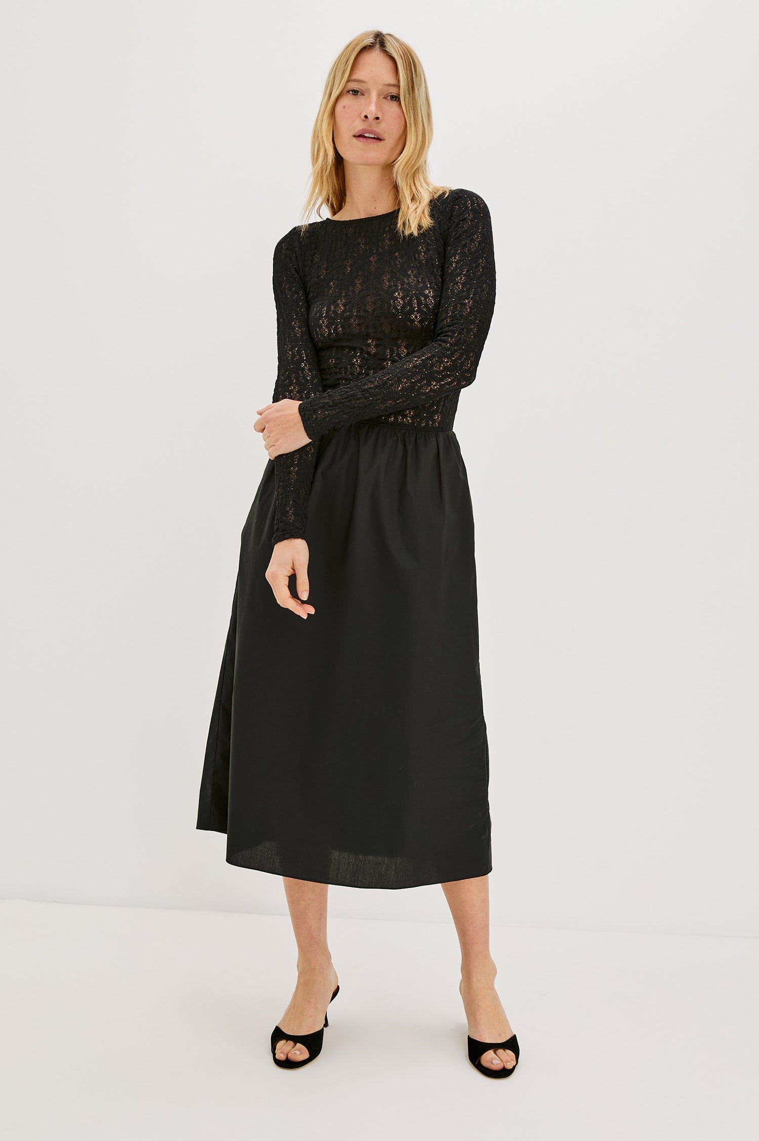 AMBERLY DRESS - BLACK LACE