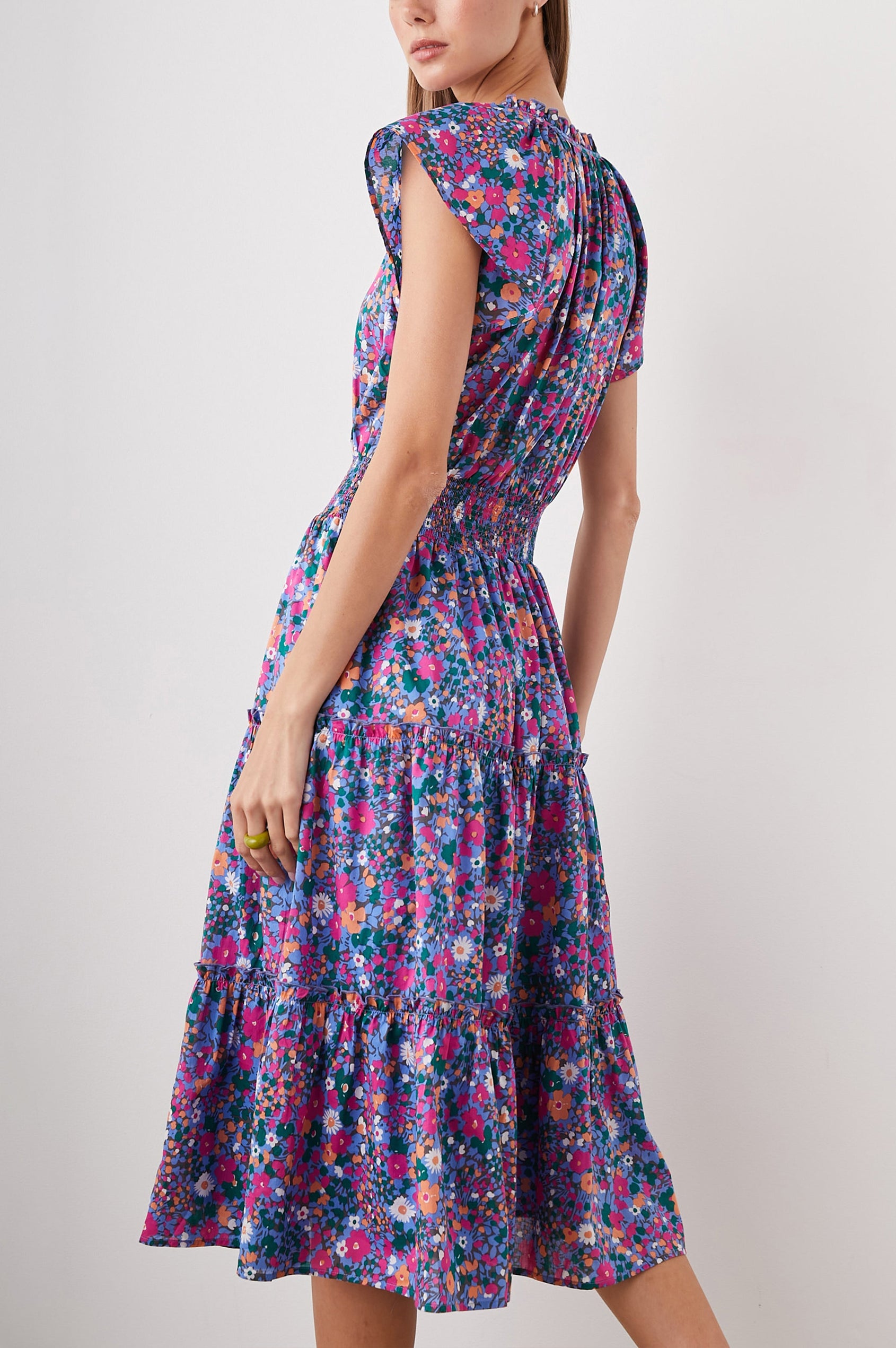 AMELLIA-LEILANI-FLORAL-BACK ANGLE
