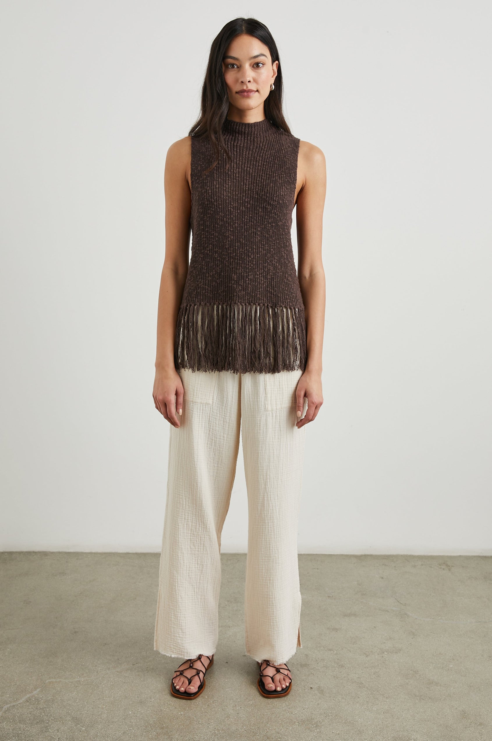 ASTRID-UMBER-FULL FRONT BODY