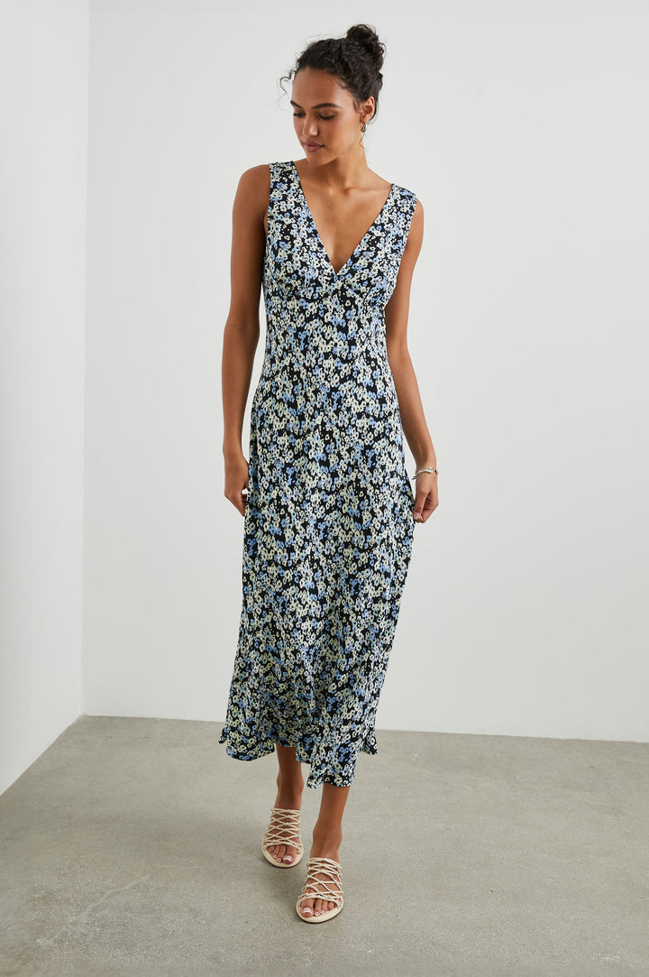 AUDRINA DRESS - MIDNIGHT MEADOW FLORAL - IN MOVEMENT