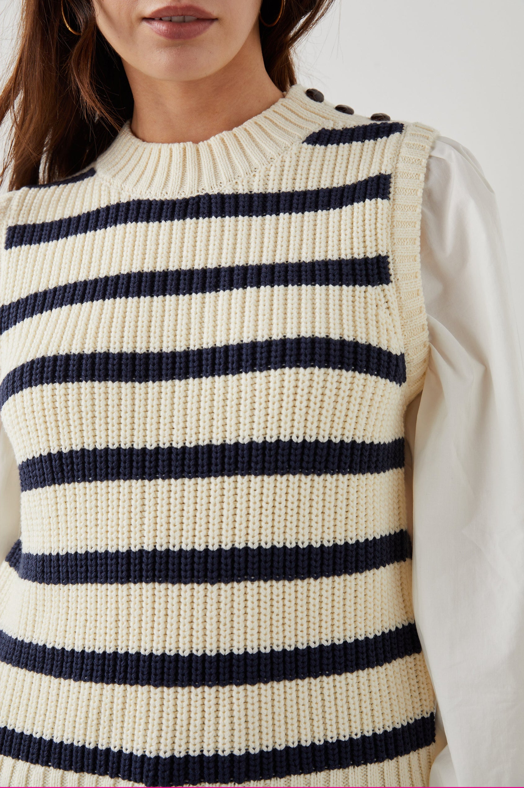 BAMBI IVORY NAVY STRIPE SWEATER - DETAIL