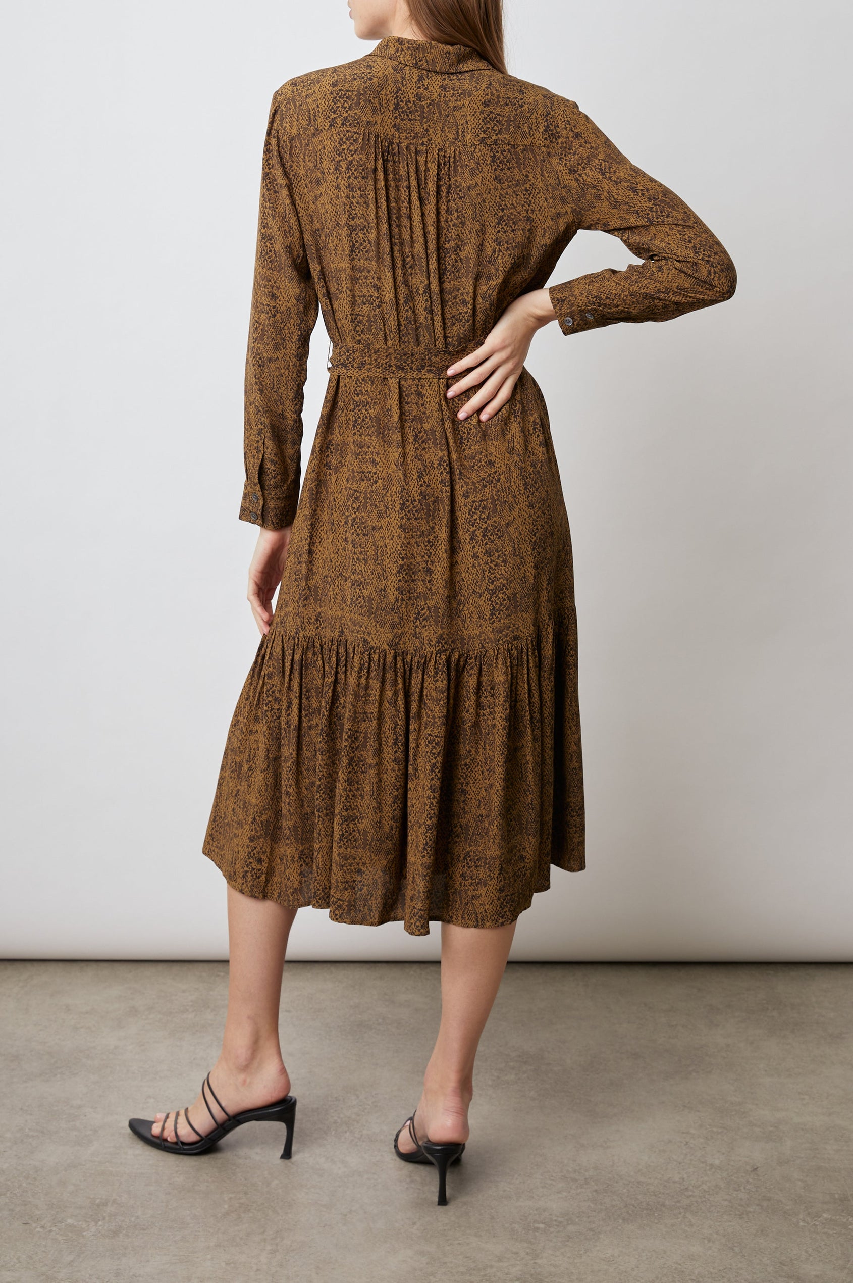 BEATRICE-SEPIA-PYTHON-BACK