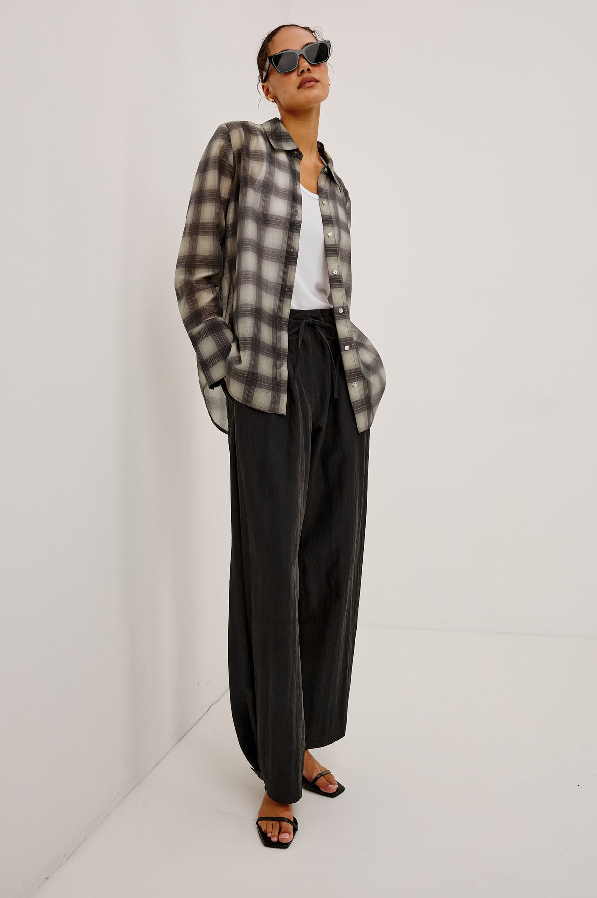 Bishop Shirt in Soft Voile With Collar, Button Front, Long Sleeves, and Relaxed Fit in Onyx Taupe Colorway - Full Body Front View Featured on Model