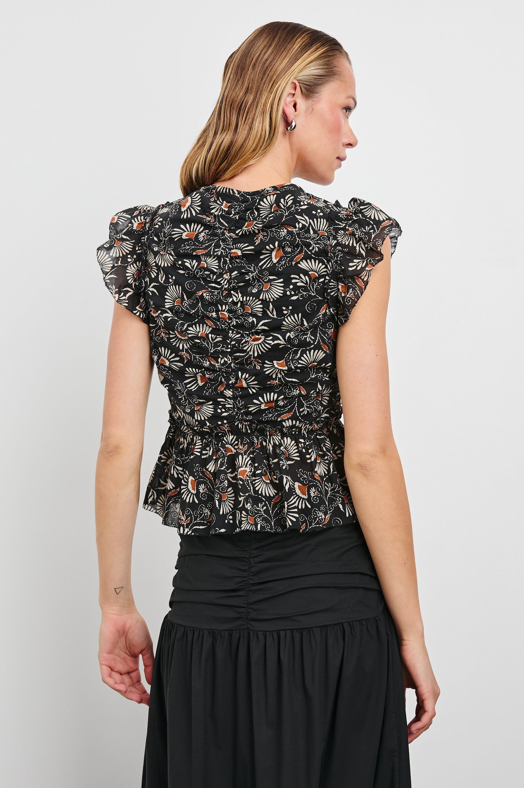 CALI-CASSIA-BACK