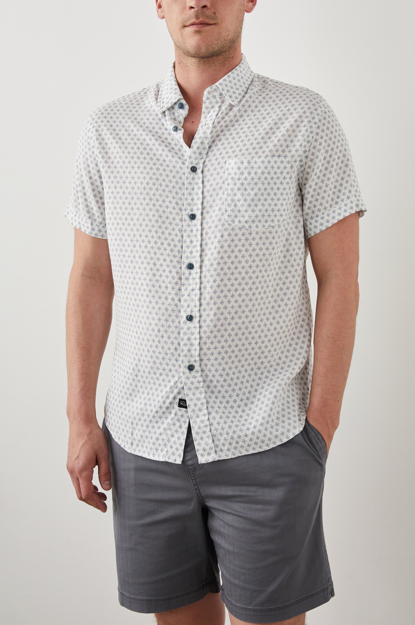 CARSON DIAMOND GEO CREAM SHIRT - FRONT