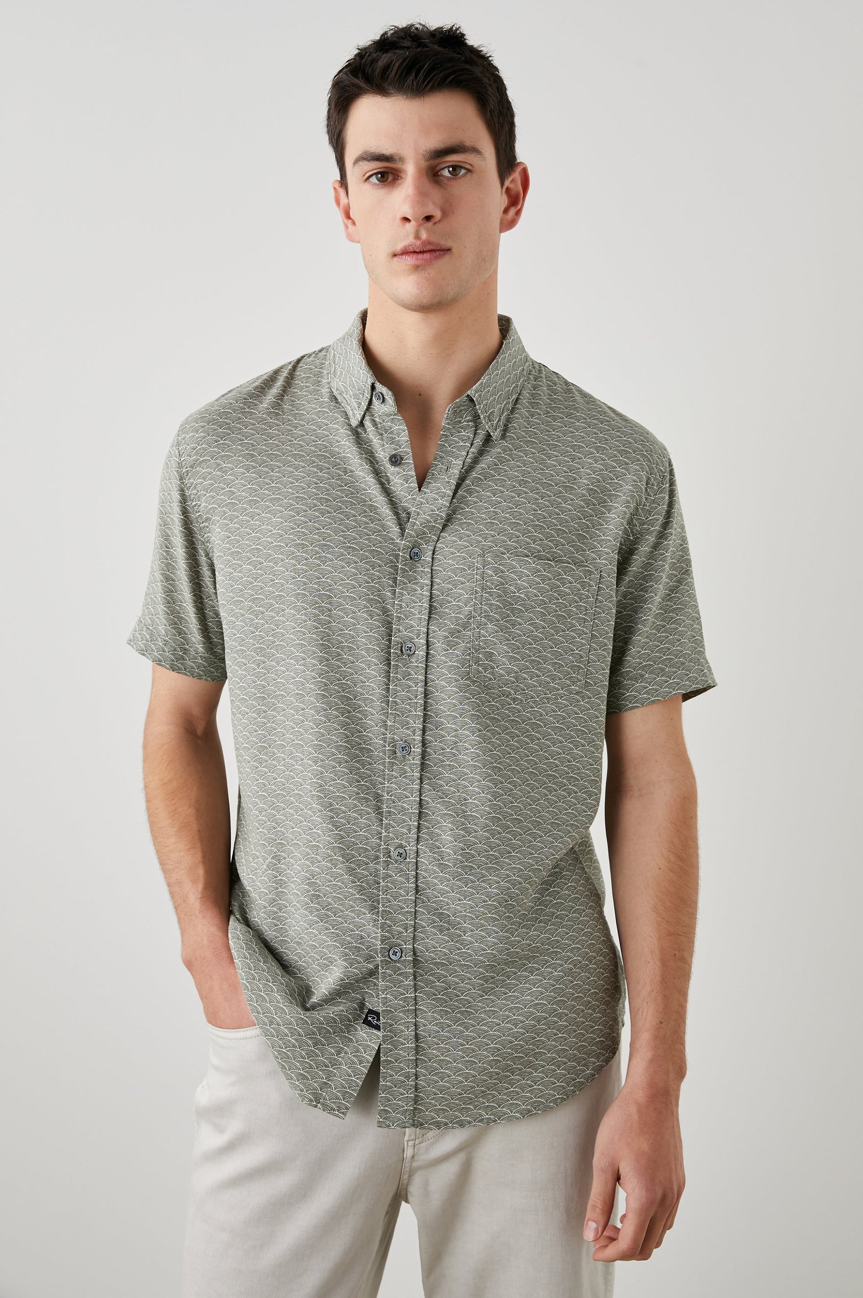 CARSON HAMA WAVE OLIVE SHIRT - FRONT HALF BODY