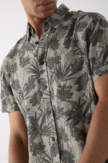 CARSON JUNGLE FOLIAGE OLIVE SHIRT - DETAIL