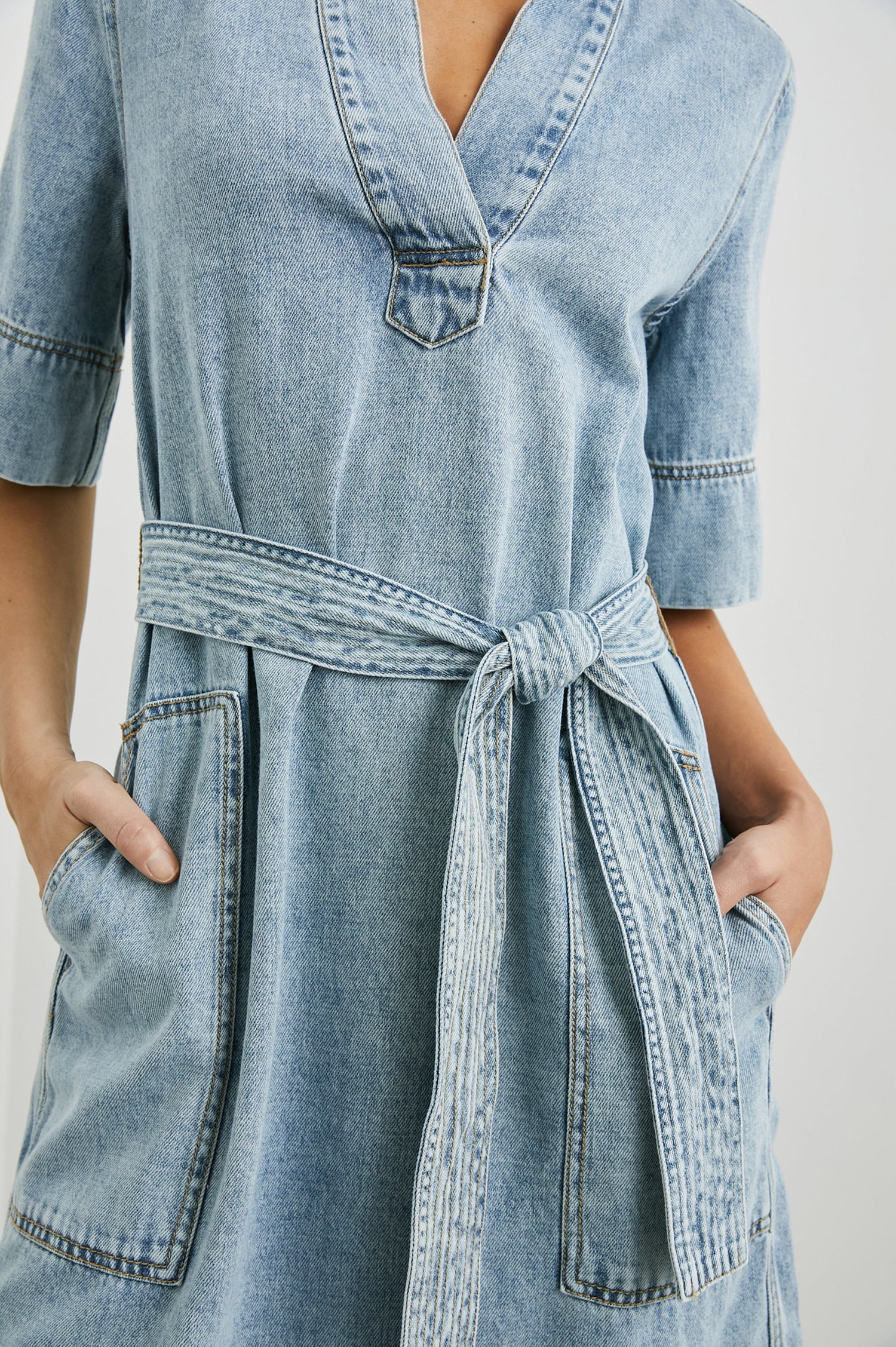 CHANCEY-FADED-INDIGO-DETAIL
