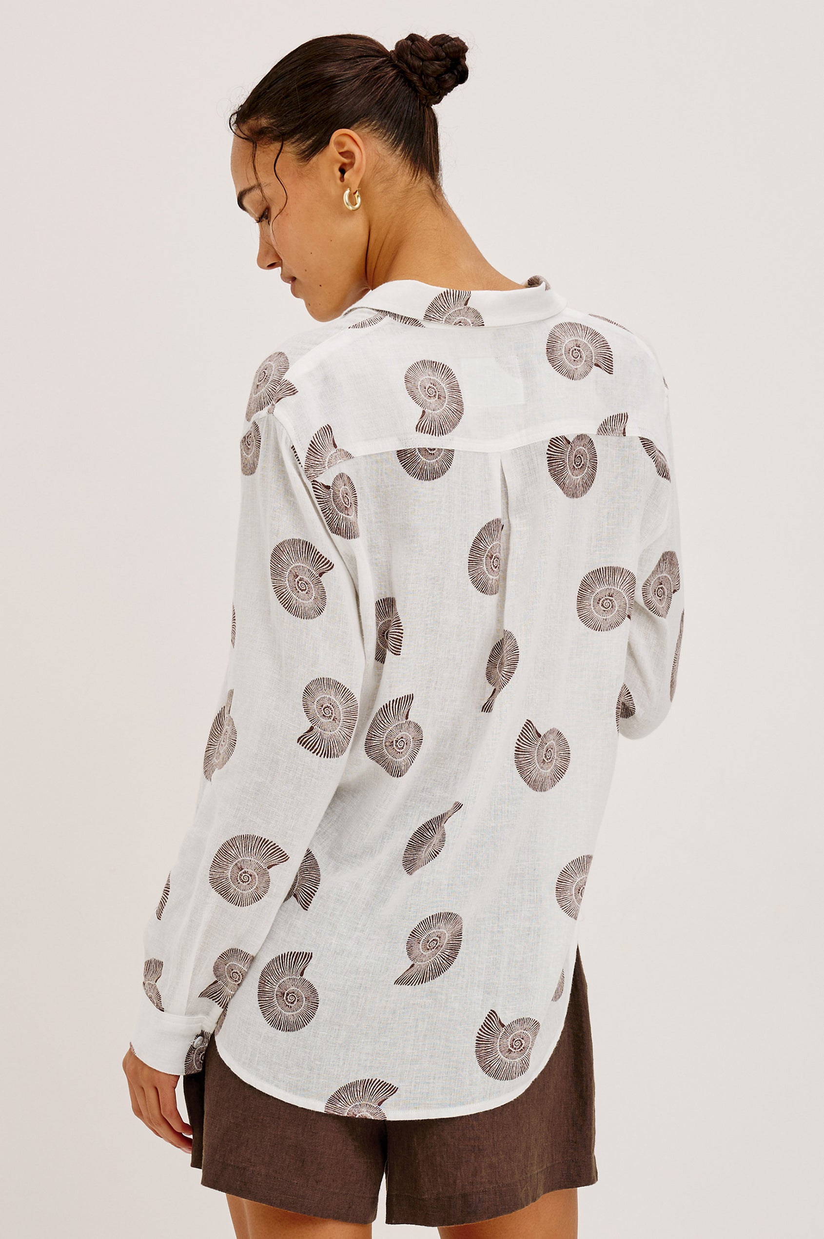 Charli Button-Up Shirt in Linen Blend With Collar, Long Sleeves, Relaxed Fit, and Single Chest Patch Pocket in Spiral Shells Colorway - Upper Body Back View Featured on Model
