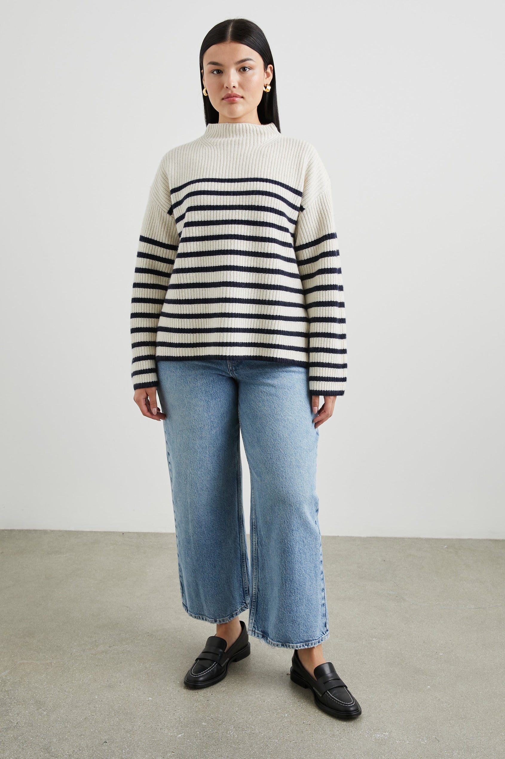 CLAUDIA-CREAM-NAVY-STRIPE-FRONT FULL BODY MODEL 2