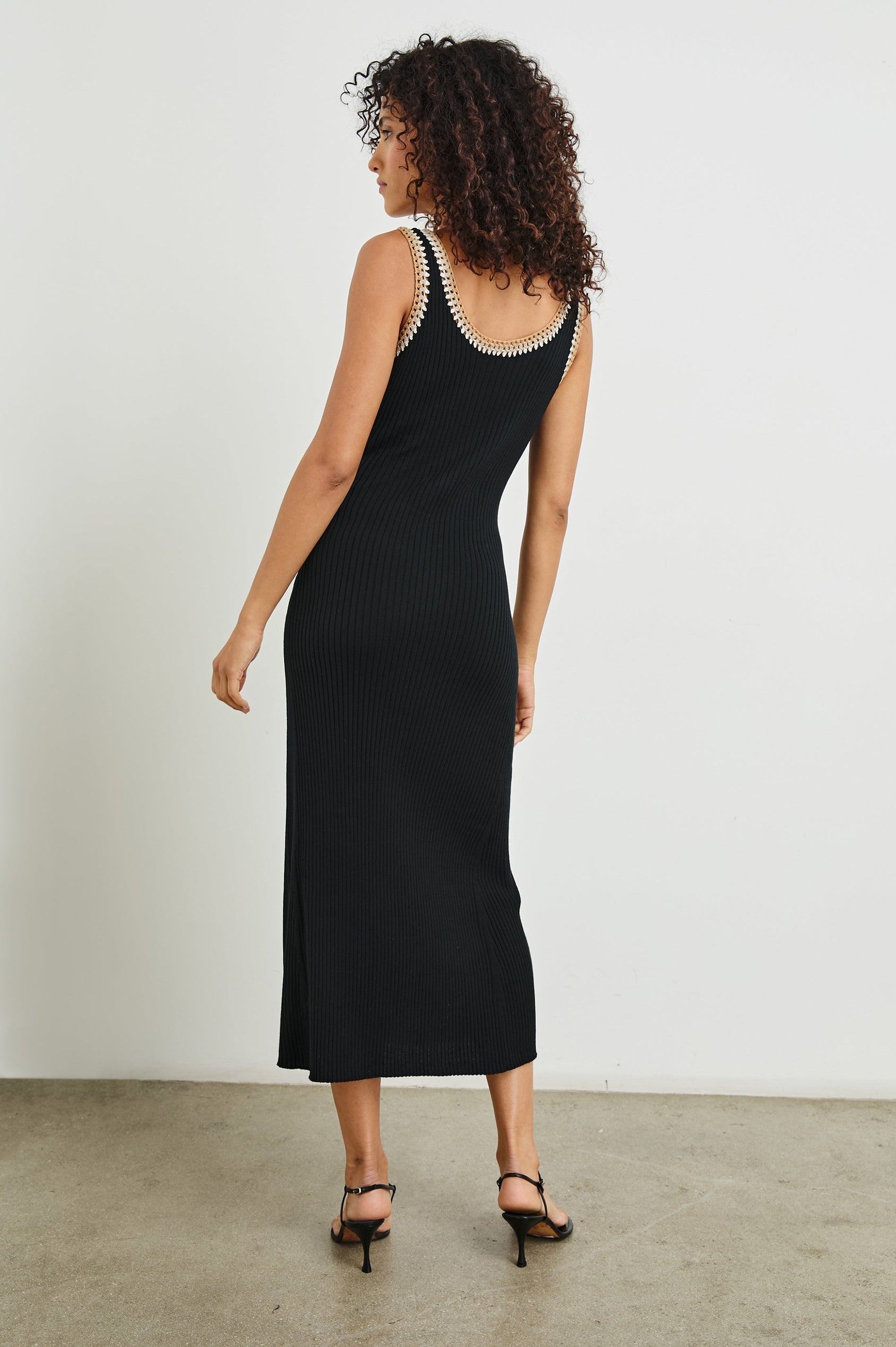 COLLEEN-BLACK-BACK