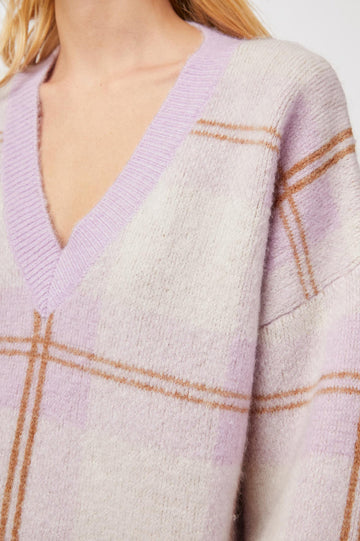 COLLEEN SWEATER - LILAC PLAID